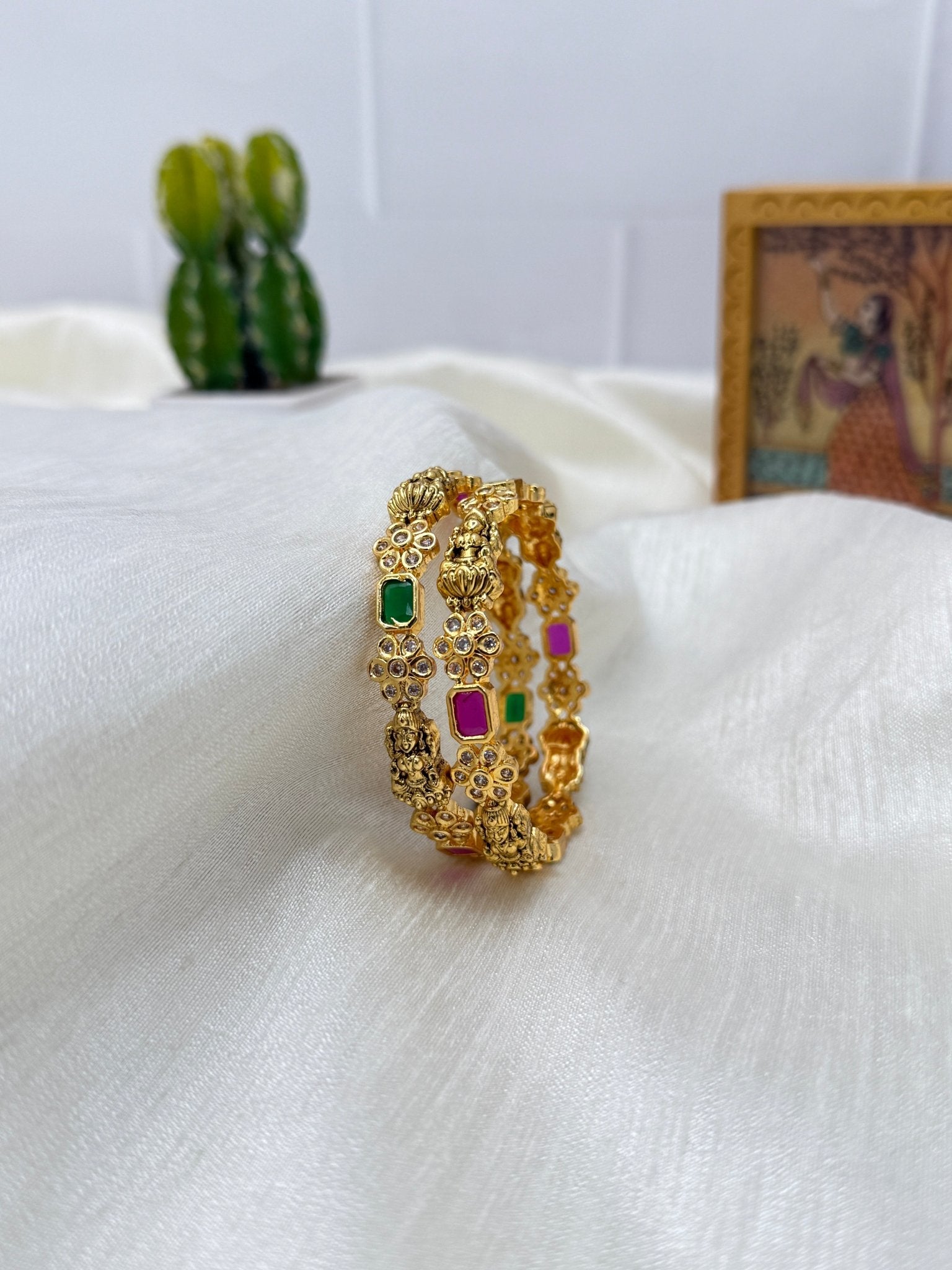 Antique Kada Bangle 6892 - Mahilas