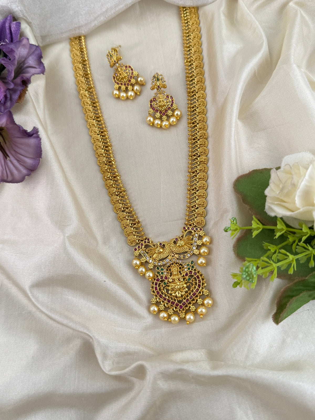 Antique Kasu Lakshmi Pendant Long Necklace Set | 089 - Mahilas