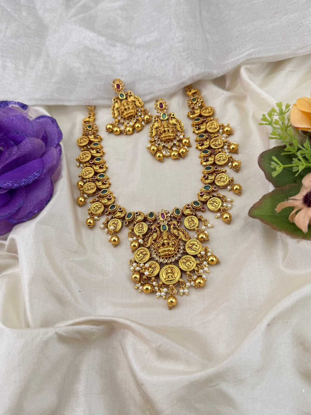 Antique Kasu Lakshmi Short Necklace Pendant Set | 257 - Mahilas