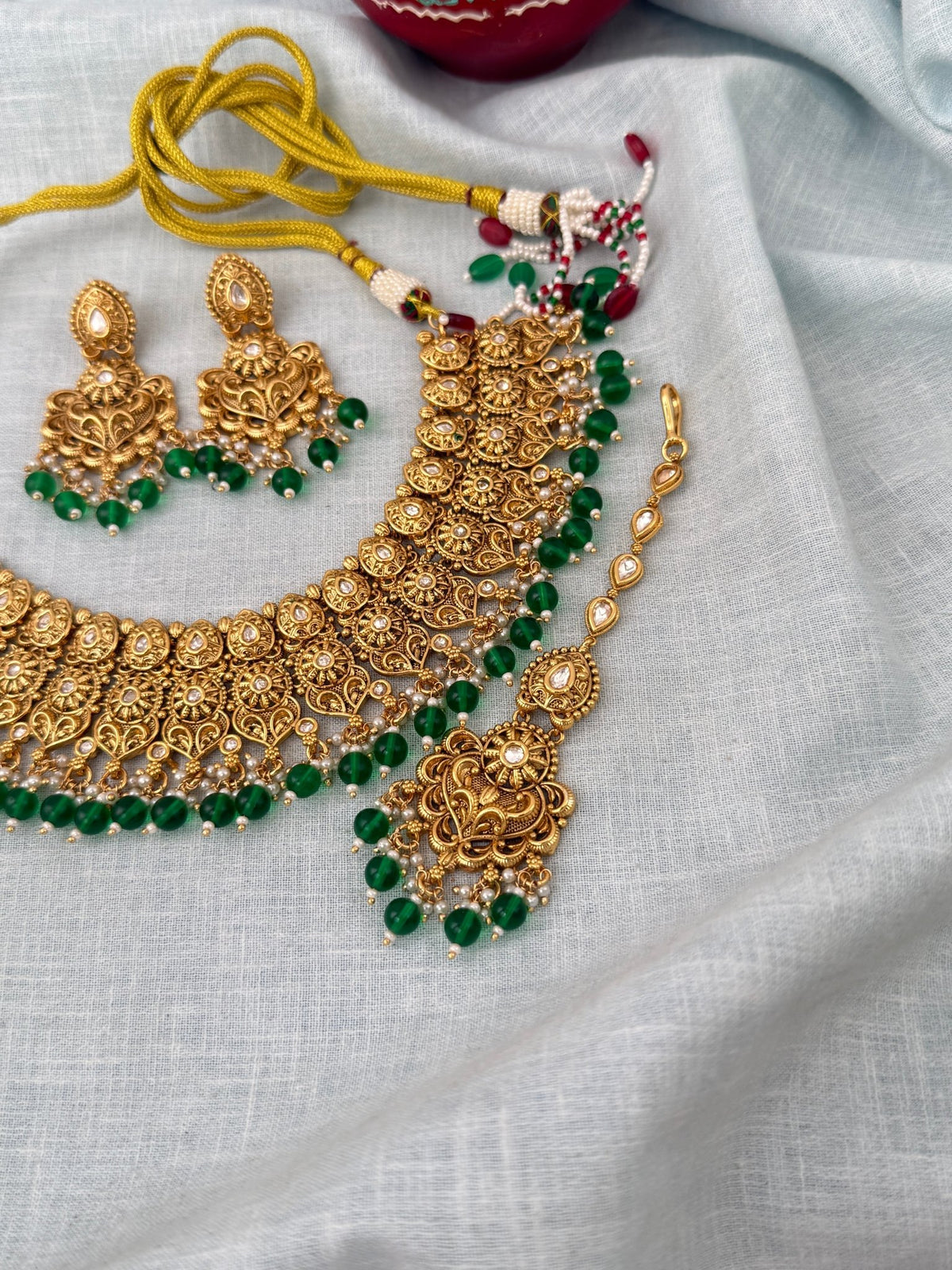 Antique Kundan Grand Necklace With Maang Tikka Short Set | N1283 - Mahilas