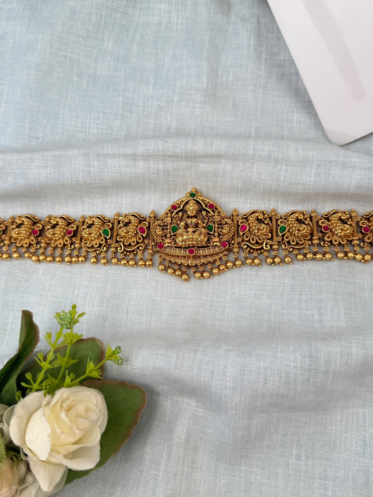 Antique Lakshmi Grand Vaddanam Kamarbandh| V0057 - Mahilas