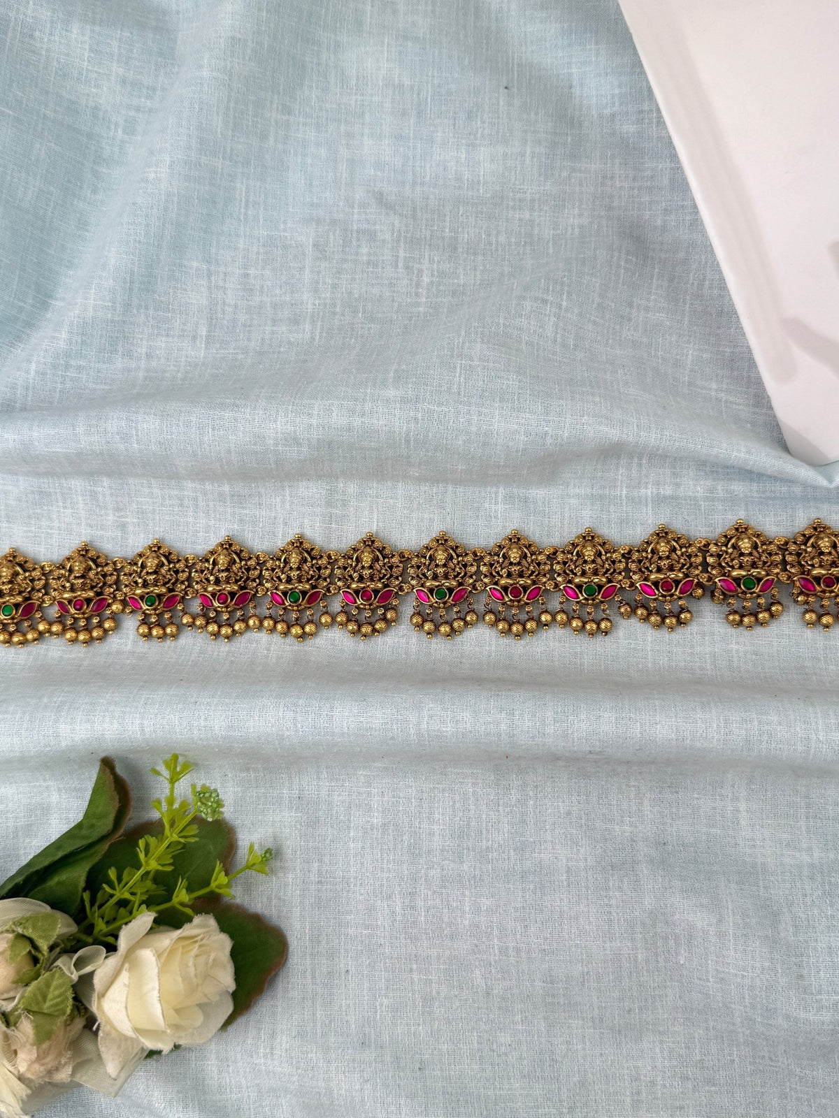 Antique Lakshmi Grand Vaddanam Kamarbandh | V044 - Mahilas