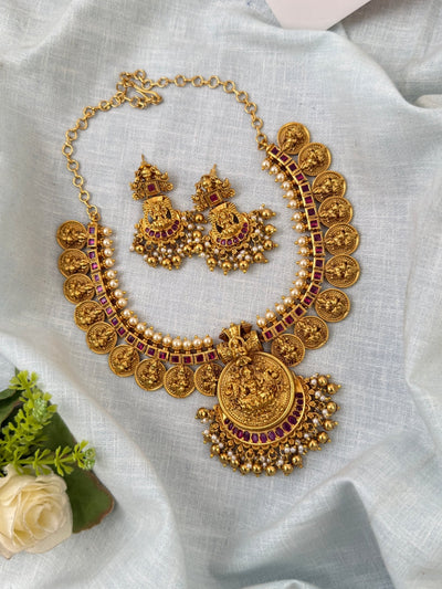 Antique Lakshmi Kasu Short Neacklace Set | N0535 - Mahilas