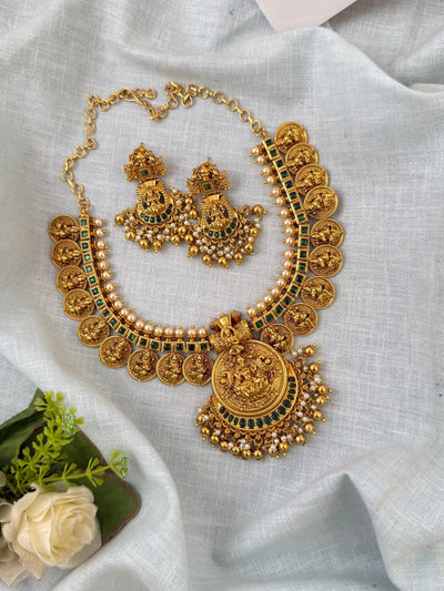 Antique Lakshmi Kasu Short Neacklace Set | N0539 - Mahilas