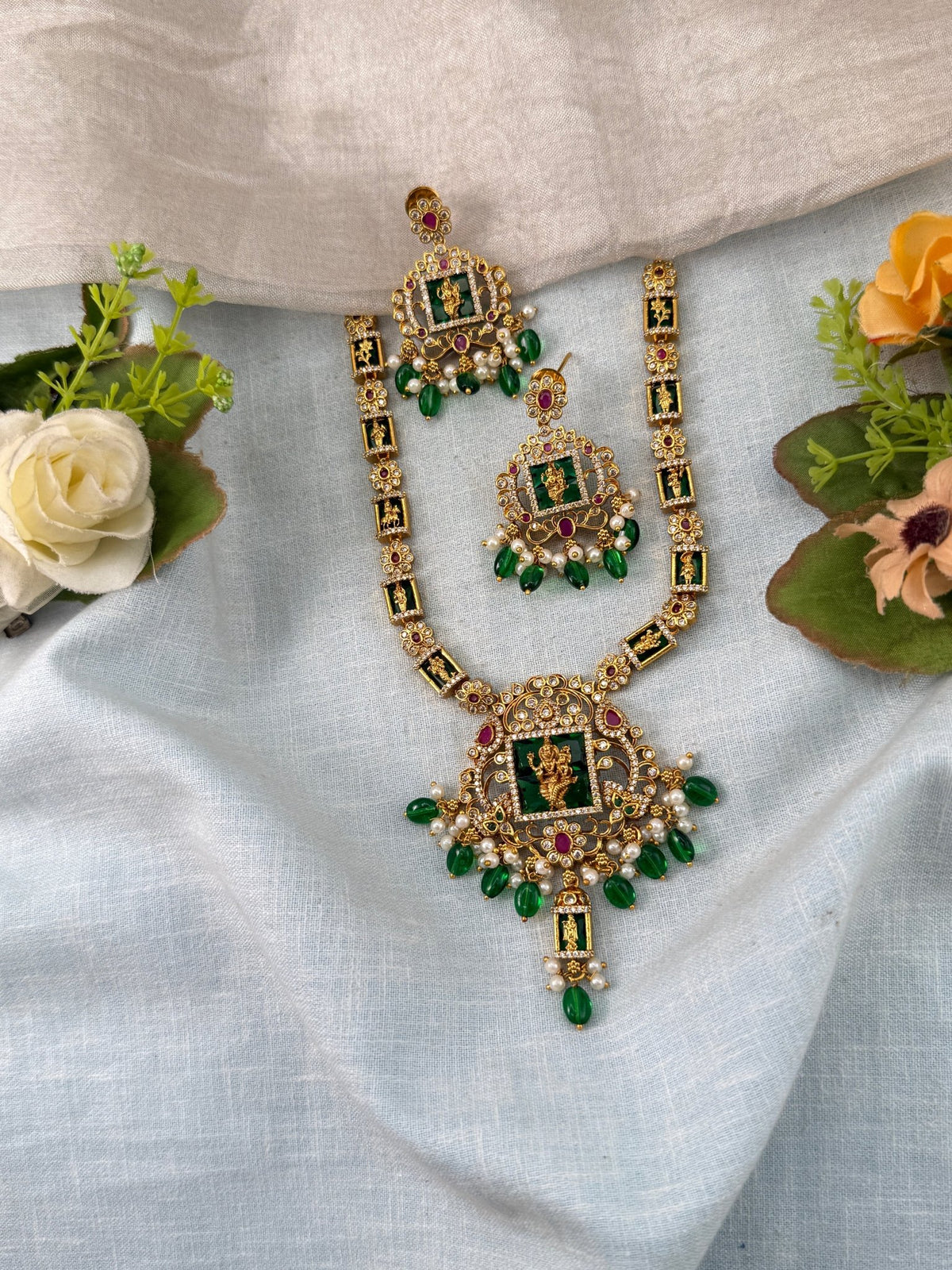 Antique Lakshmi Narasimha Stone Short Necklace Set | 077 - Mahilas