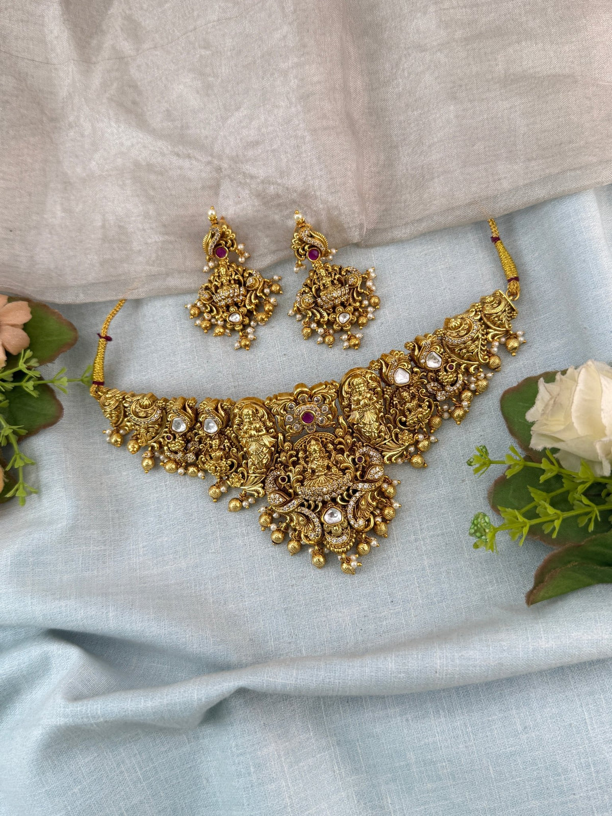 Antique Lakshmi Necklace Choker Set | 295 - Mahilas