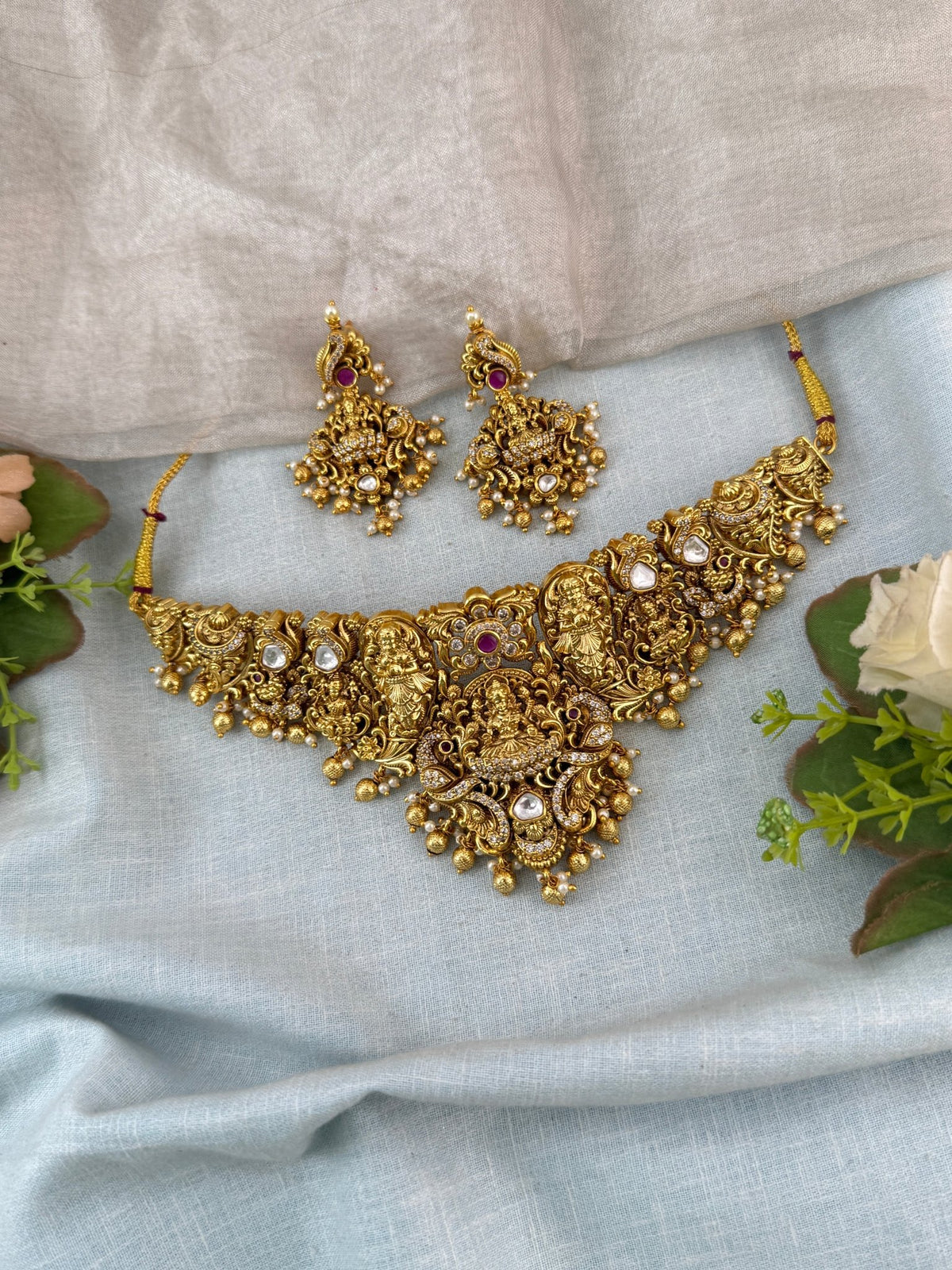 Antique Lakshmi Necklace Choker Set | 295 - Mahilas