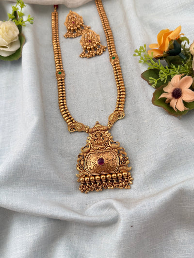 Antique Lakshmi Pendant Long Necklace Set | No232 - Mahilas