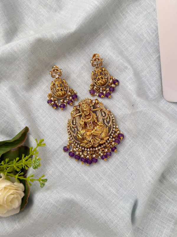 Antique Lakshmi Pendant with Earrings | P0065