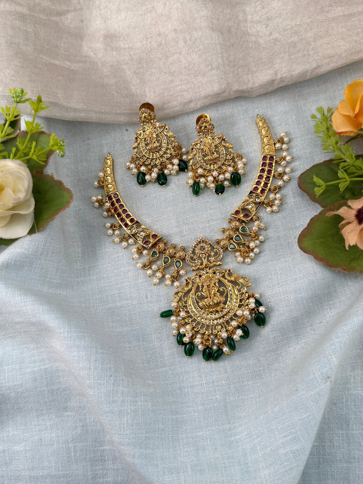 Antique Lakshmi Stone Short Necklace Set | 078 - Mahilas