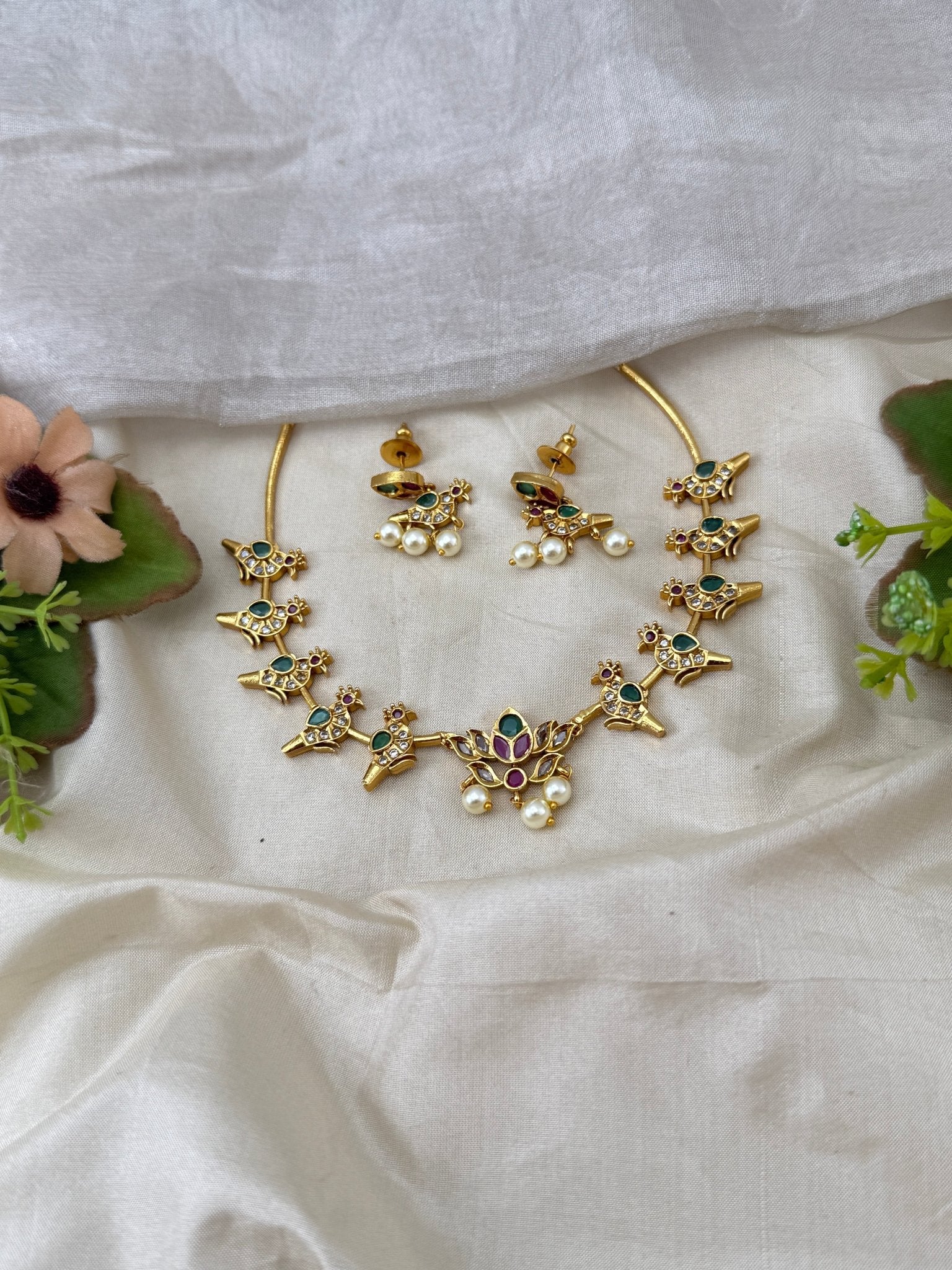 Antique Lotus Peacock Short Necklace Set | - Mahilas