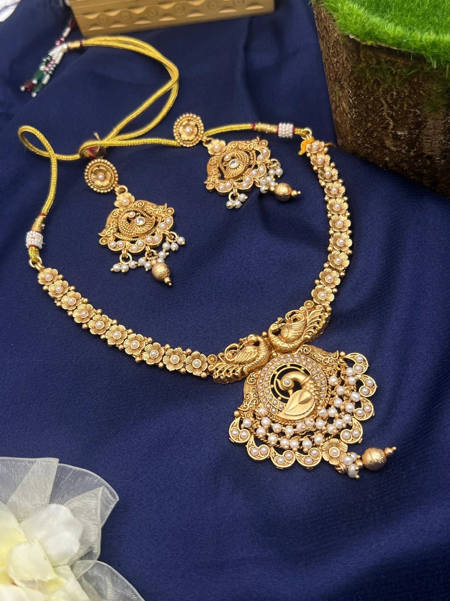 Antique Necklace 0310 - Mahilas