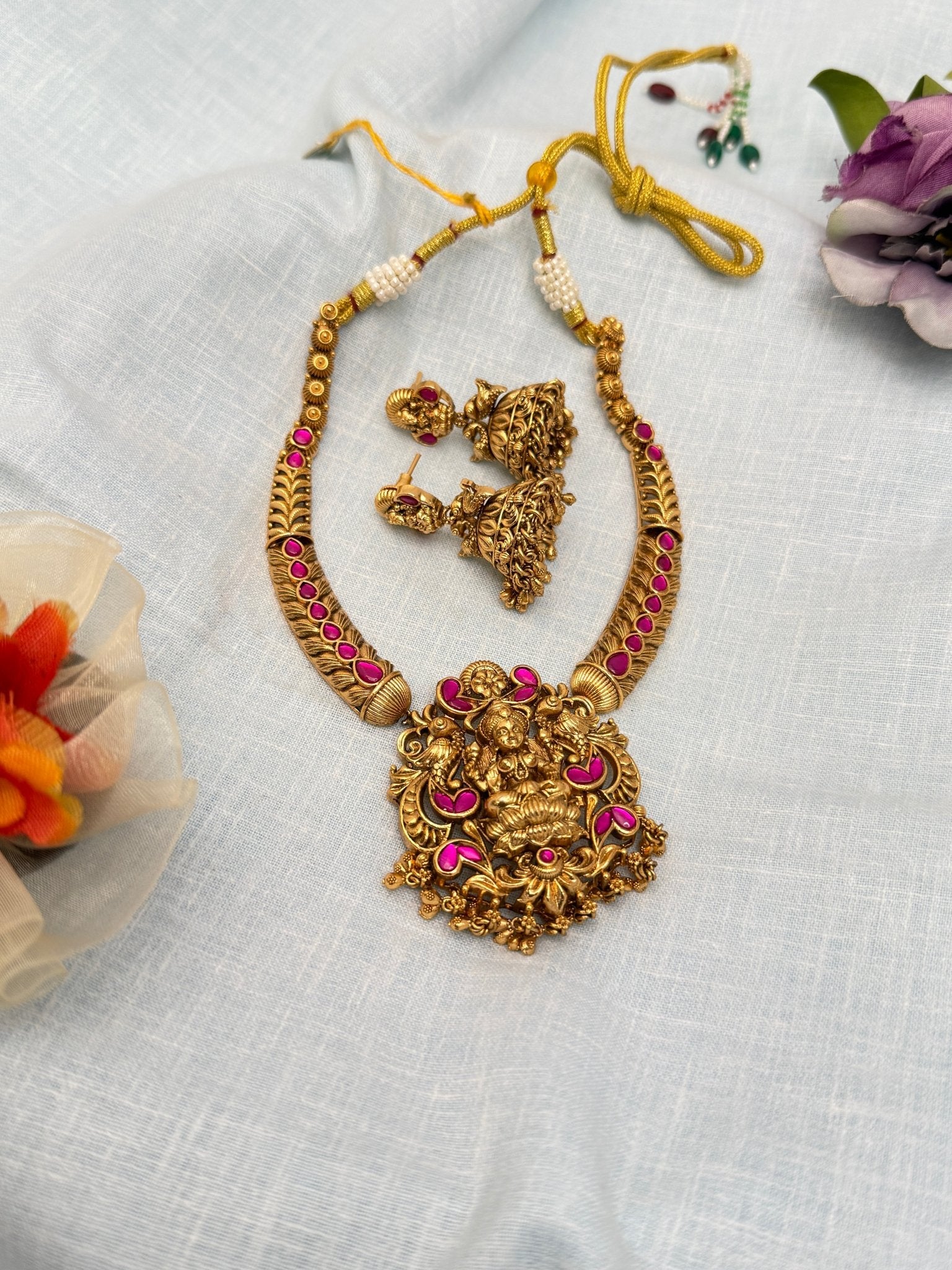 Antique Necklace 0386 - Mahilas