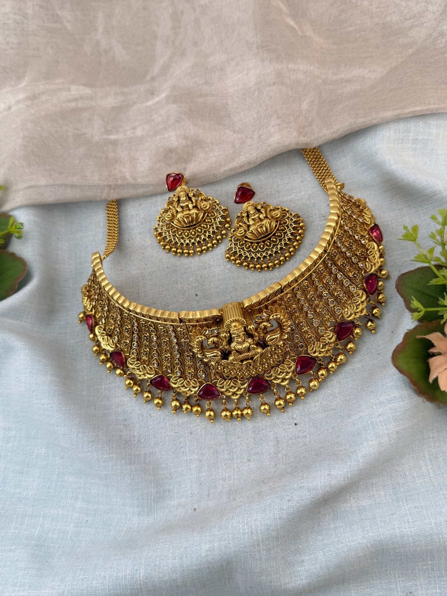 Antique Necklace Peacock Lakshmi Royal Choker Set | N0104 - Mahilas