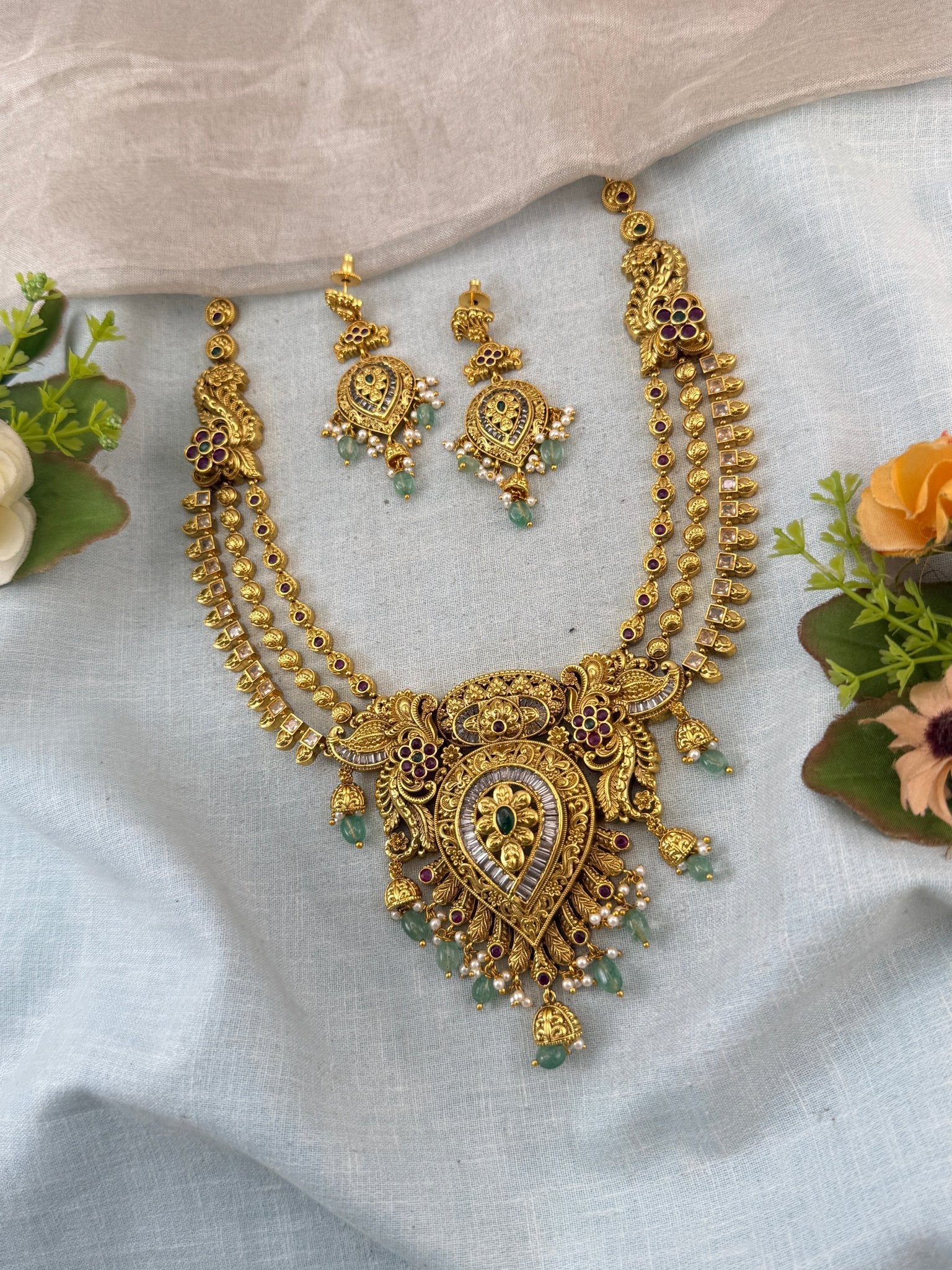 Antique Necklace Peacock Pendant Grand Short Set | N0113 - Mahilas