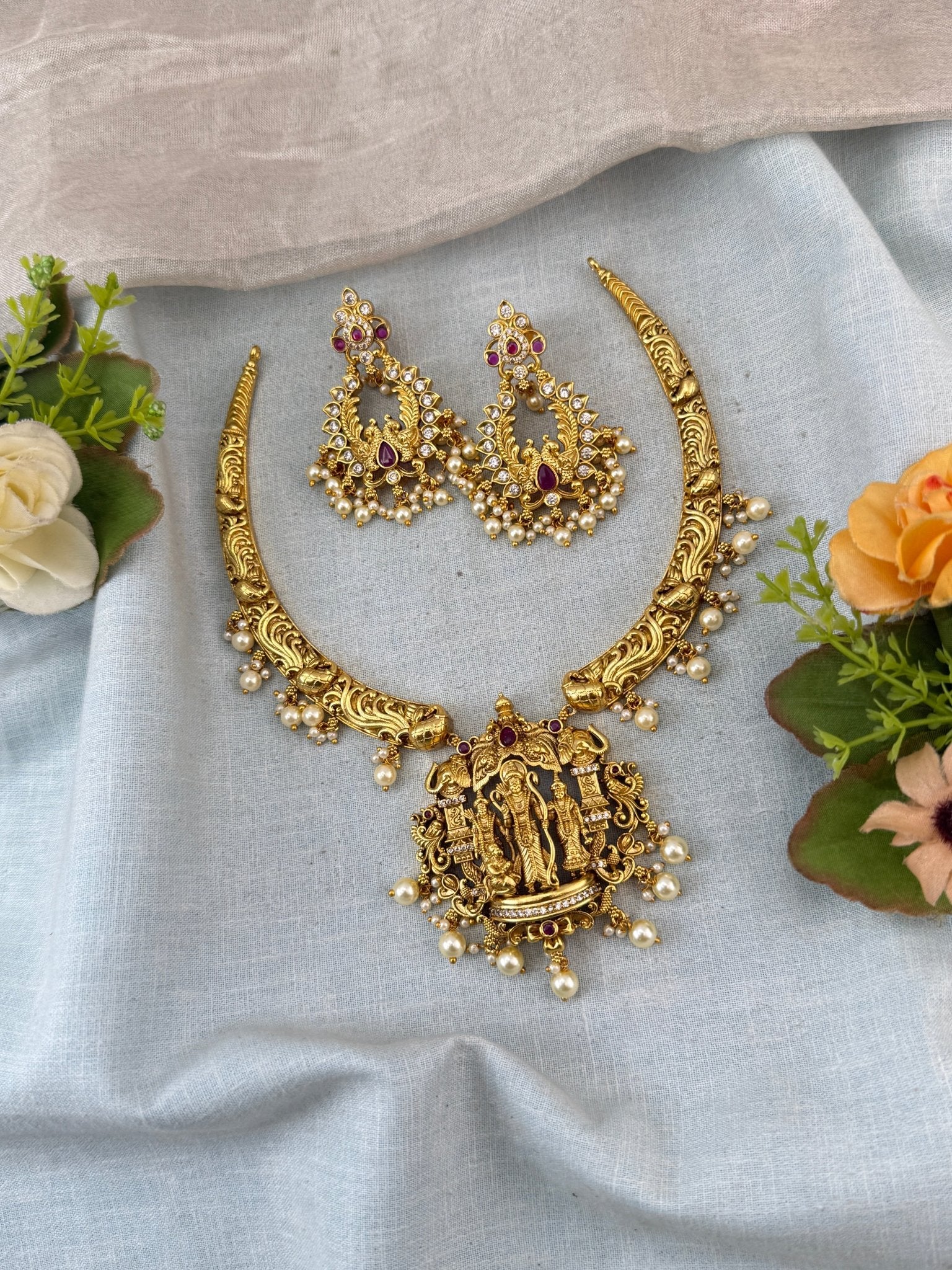Antique Necklace Ram Parivar Pendant Grand Kanti Set | N0074 - Mahilas