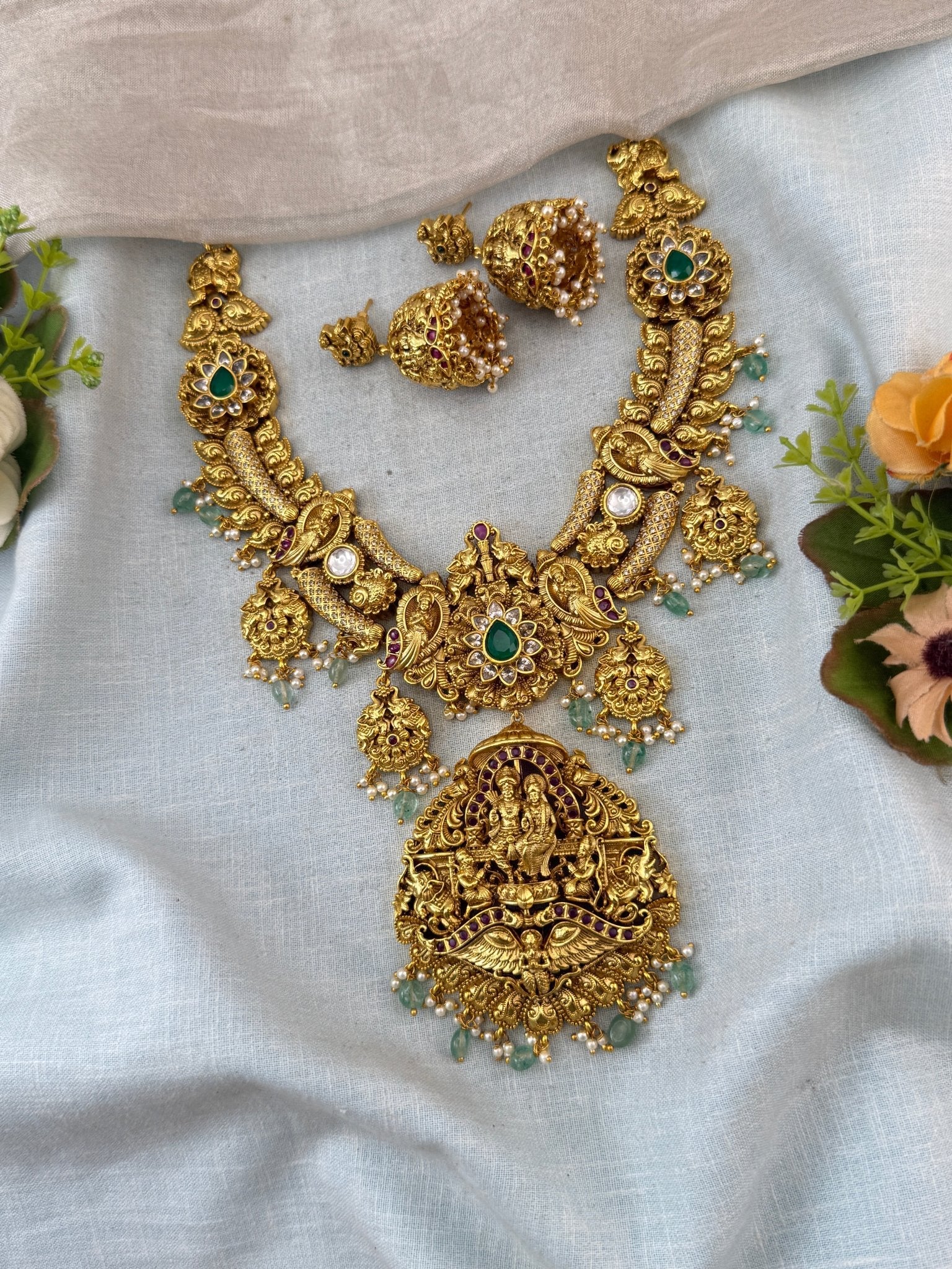 Antique Necklace Ram Sita Pendant Grand Short Set | N0118 - Mahilas