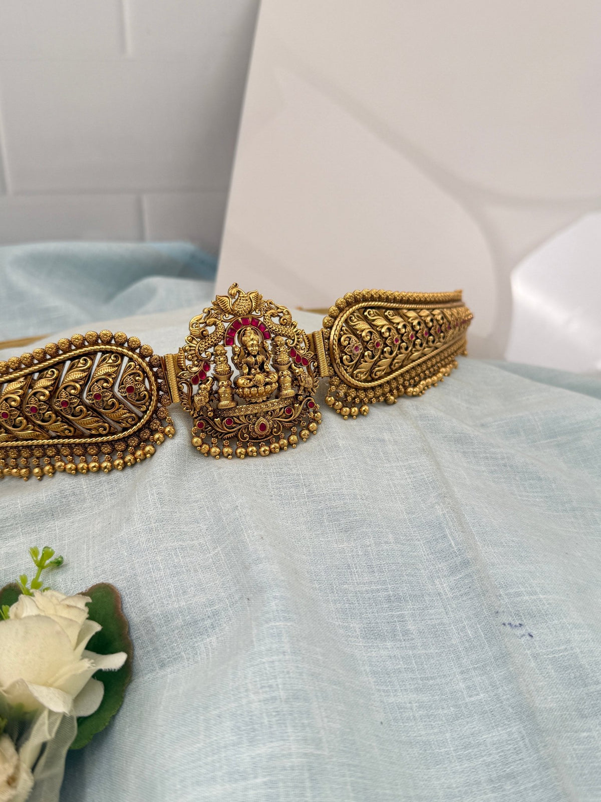 Antique Peacock Grand Vaddanam Kamarbandh | V0063 - Mahilas