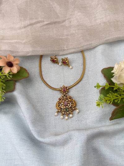 Antique Peacock Pendant Necklace Set | No322 - Mahilas