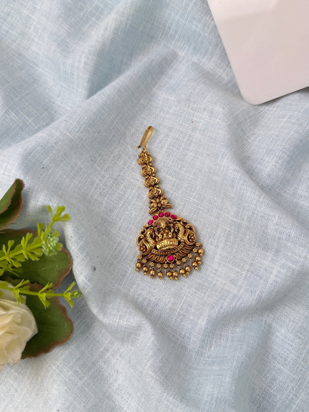 Antique Premium Lakshmi Maang Tikka| M0142 - Mahilas