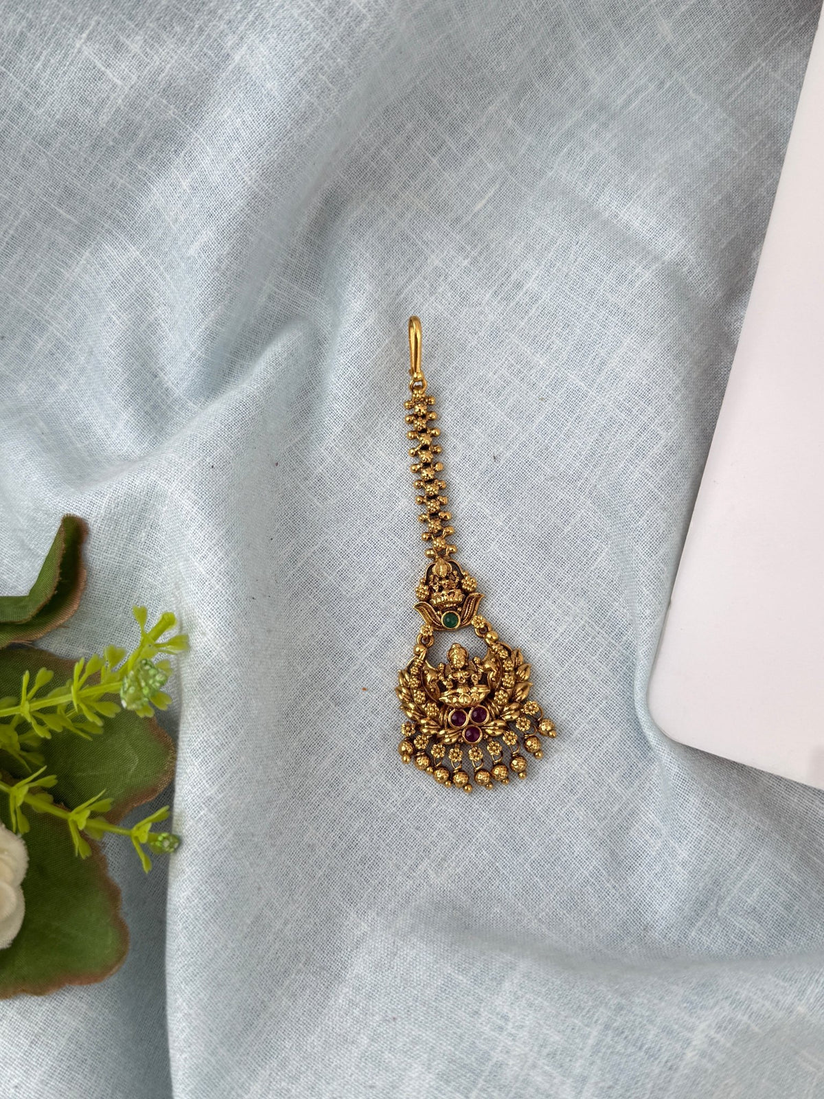 Antique Premium Lakshmi Maang Tikka| M0290 - Mahilas