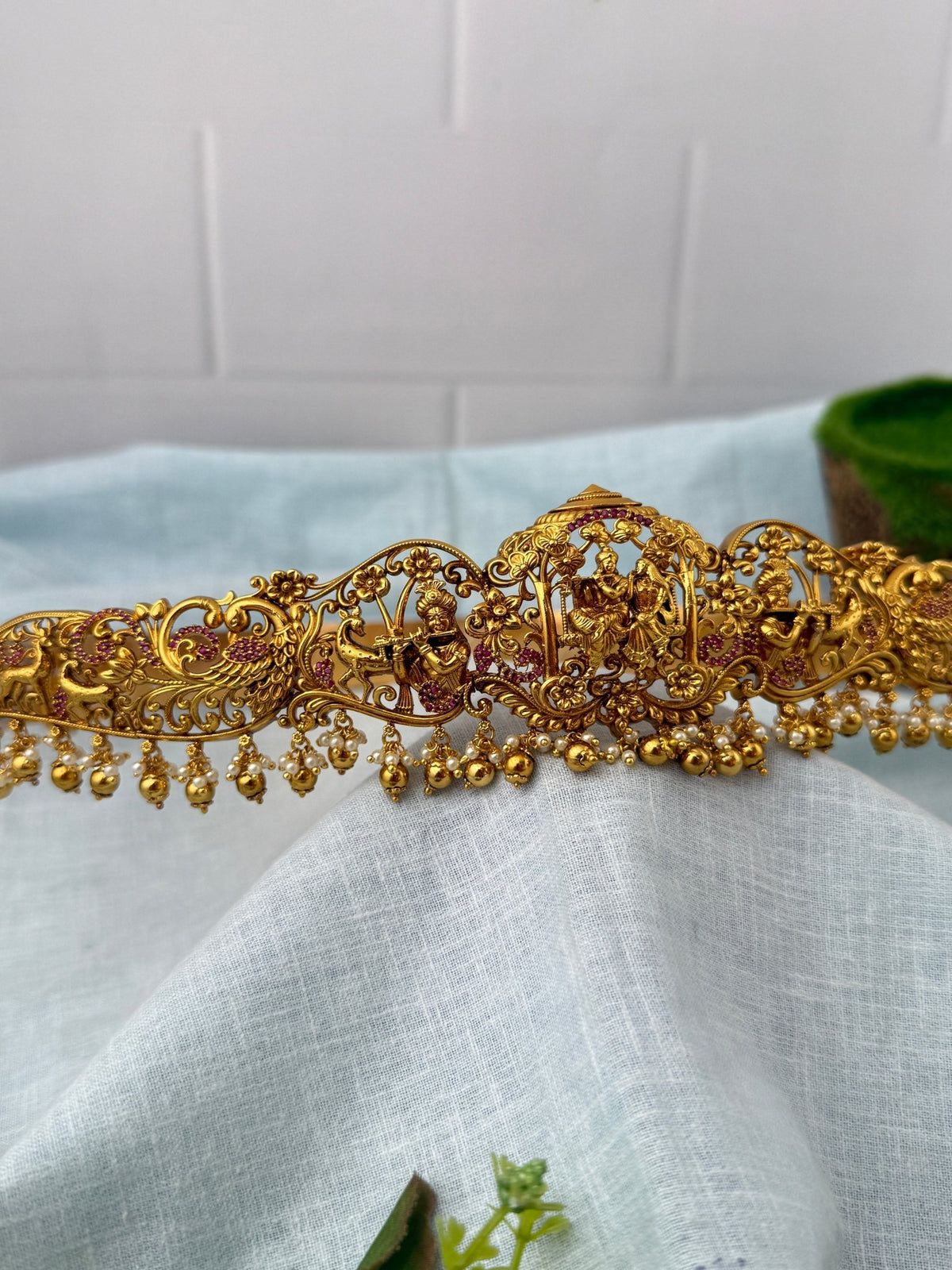 Antique Radha Krishna Grand Vaddanam Kamarbandh | V0105 - Mahilas