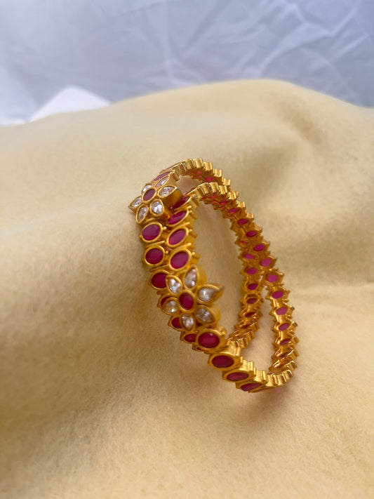 Antique Red Bangle 1038 - Mahilas