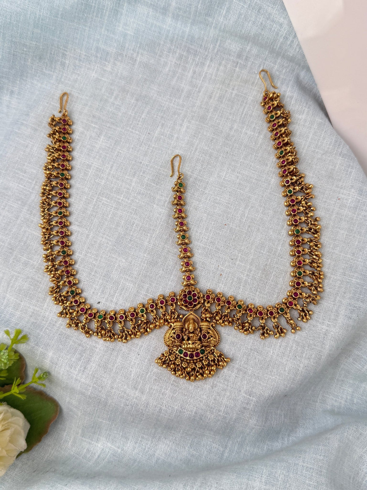 Antique Royal Maang Tikka Set| M0941 - Mahilas