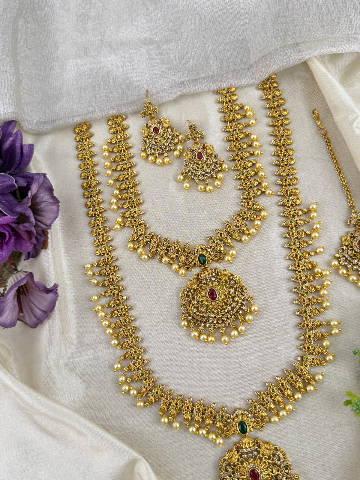 Antique Semi Bridal Pendant Necklace Set | Combo | 098 - Mahilas