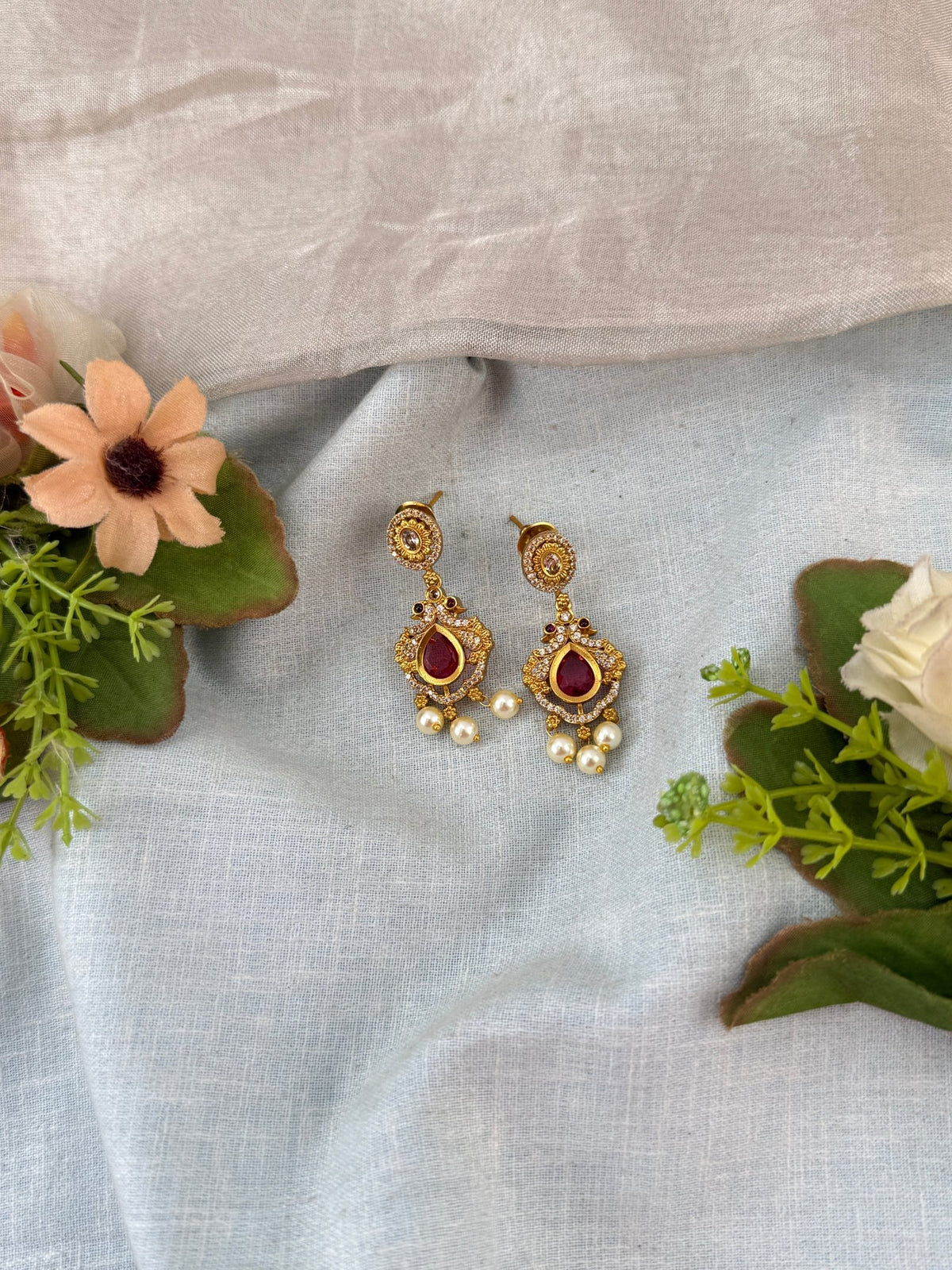 Antique Stone Hanging Earring | 096 - Mahilas