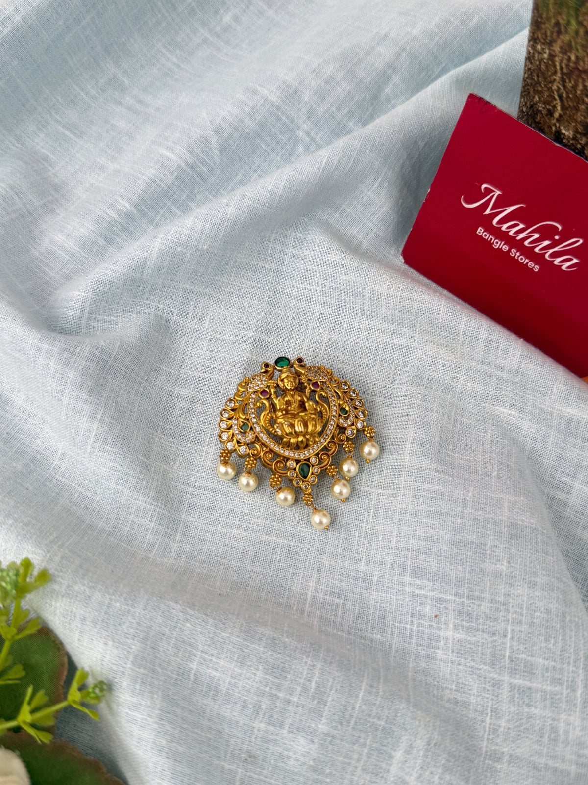 Antique Stone Lakshmi Jadebille| J0123 - Mahilas