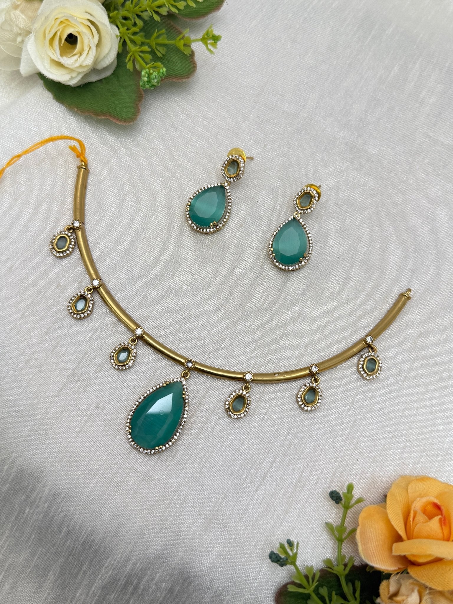 Antique Stone Necklace Set 0748 - Mahilas