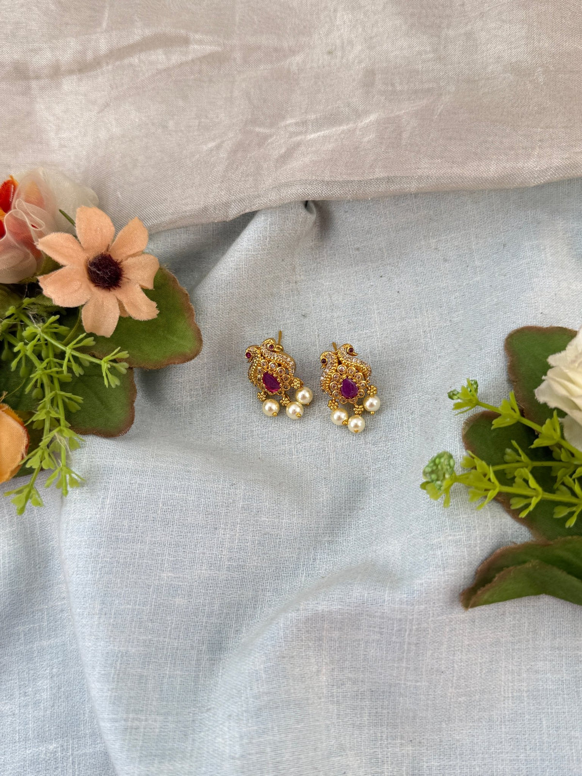 Antique Stone Peacock Stud Earring | 095 - Mahilas