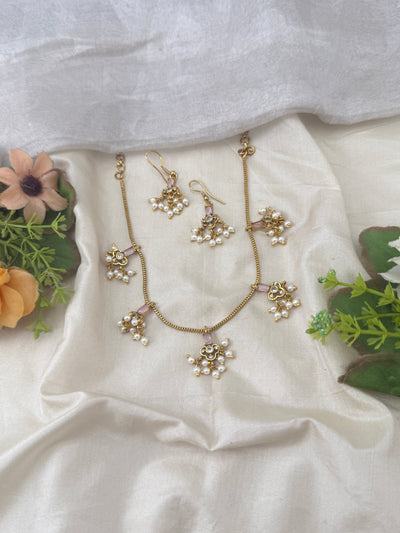 Antique Stone Pendant Short Necklace Set | No314 - Mahilas