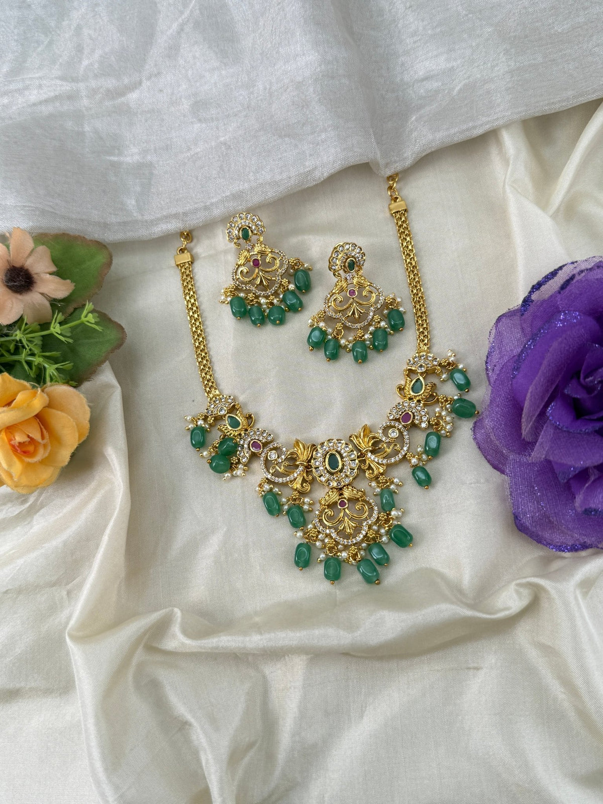 Antique Stone Short Necklace Set | 061 - Mahilas