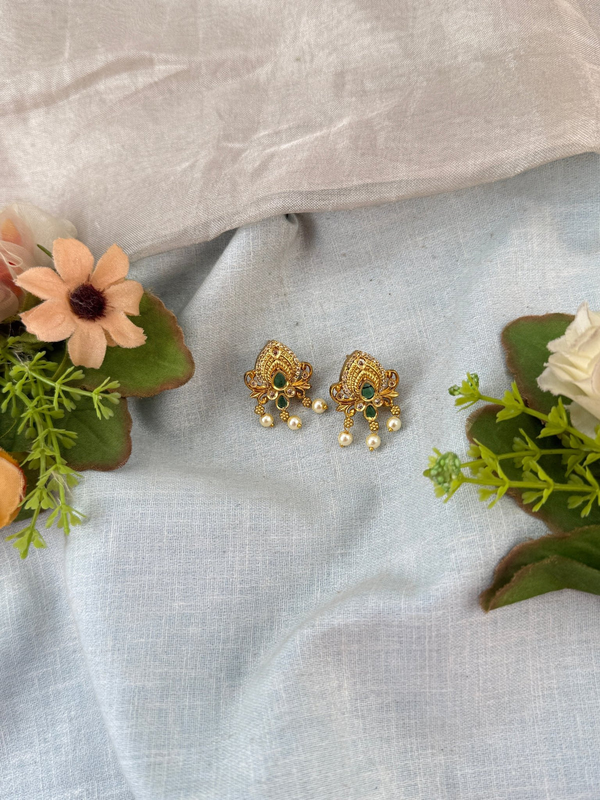 Antique Stone Stud Earring | 092 - Mahilas