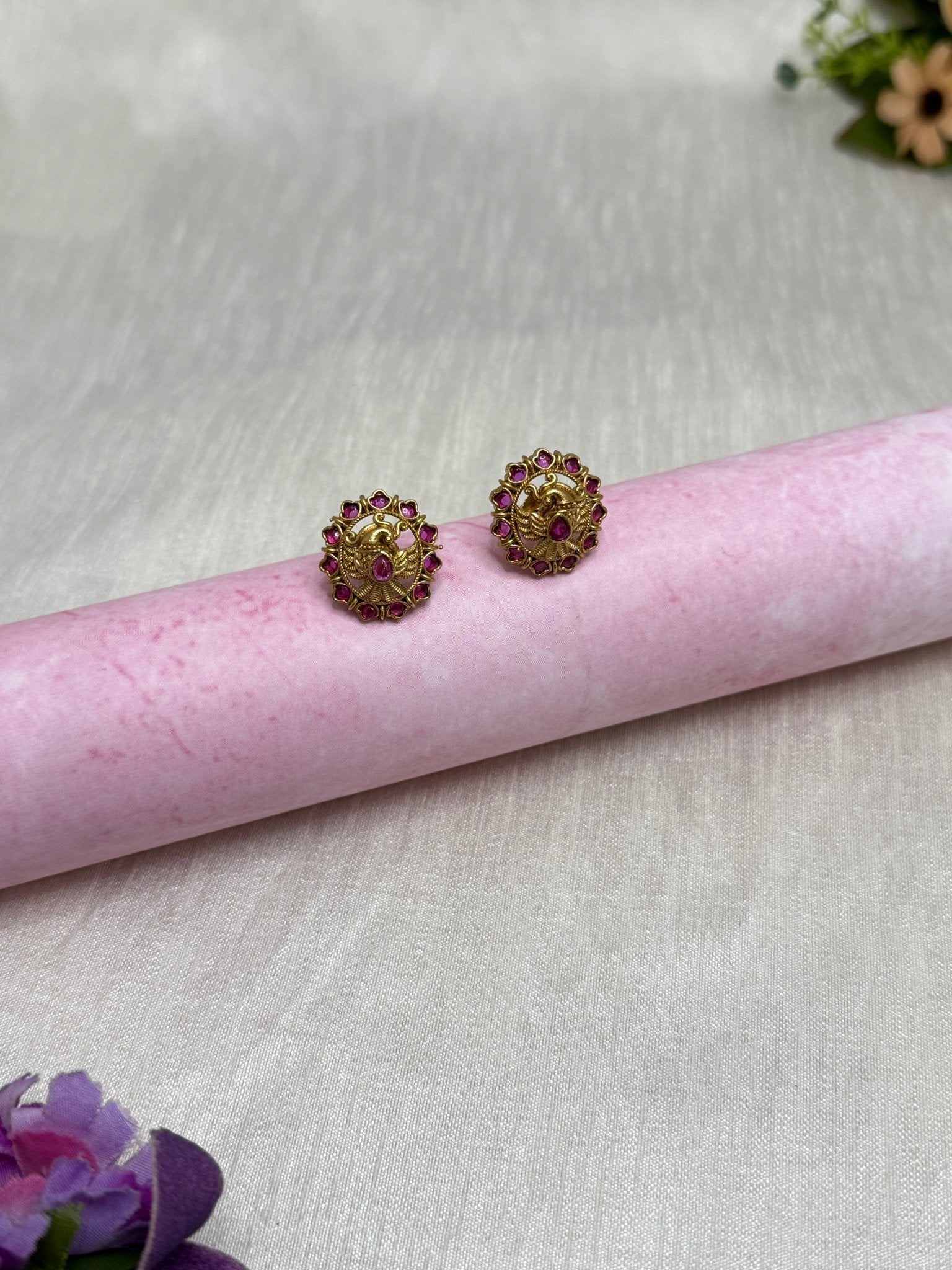 Antique Stud Earrings 0199 - Mahilas
