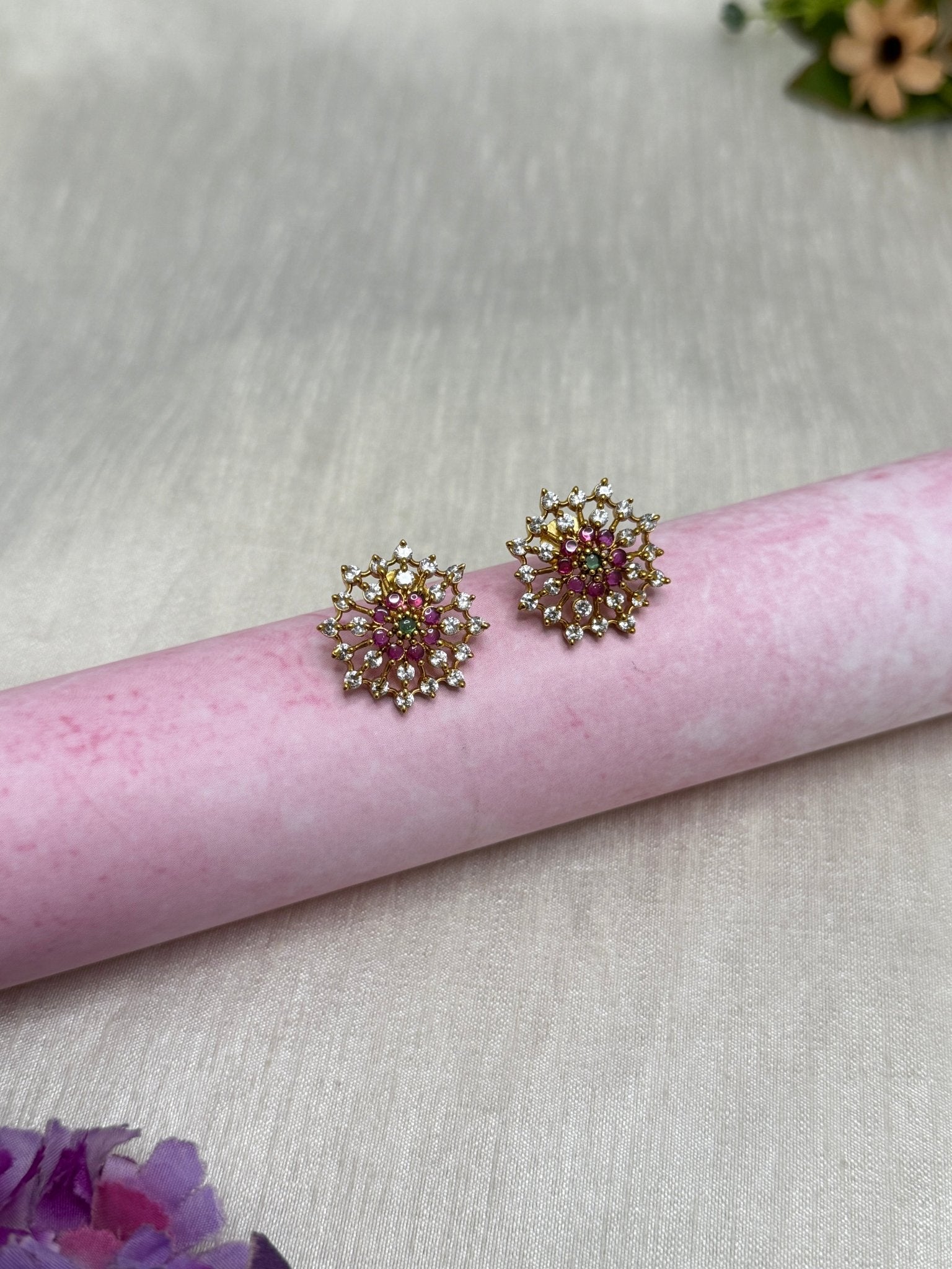 Antique Stud Earrings 0209 - Mahilas