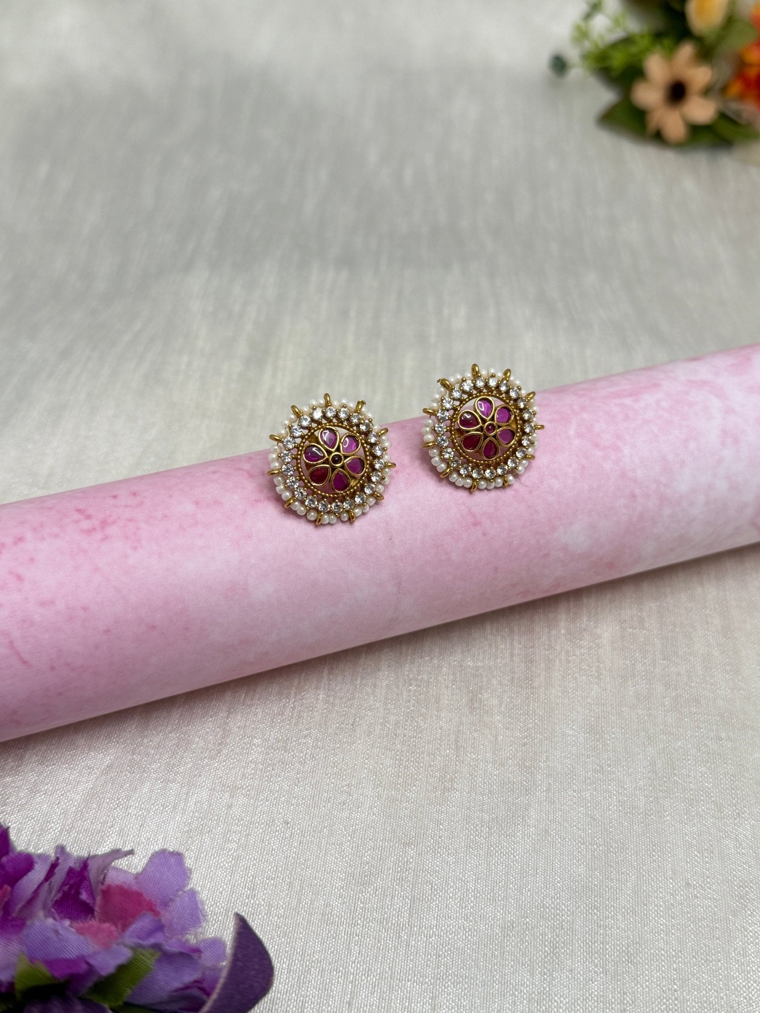 Antique Stud Earrings 0214 - Mahilas