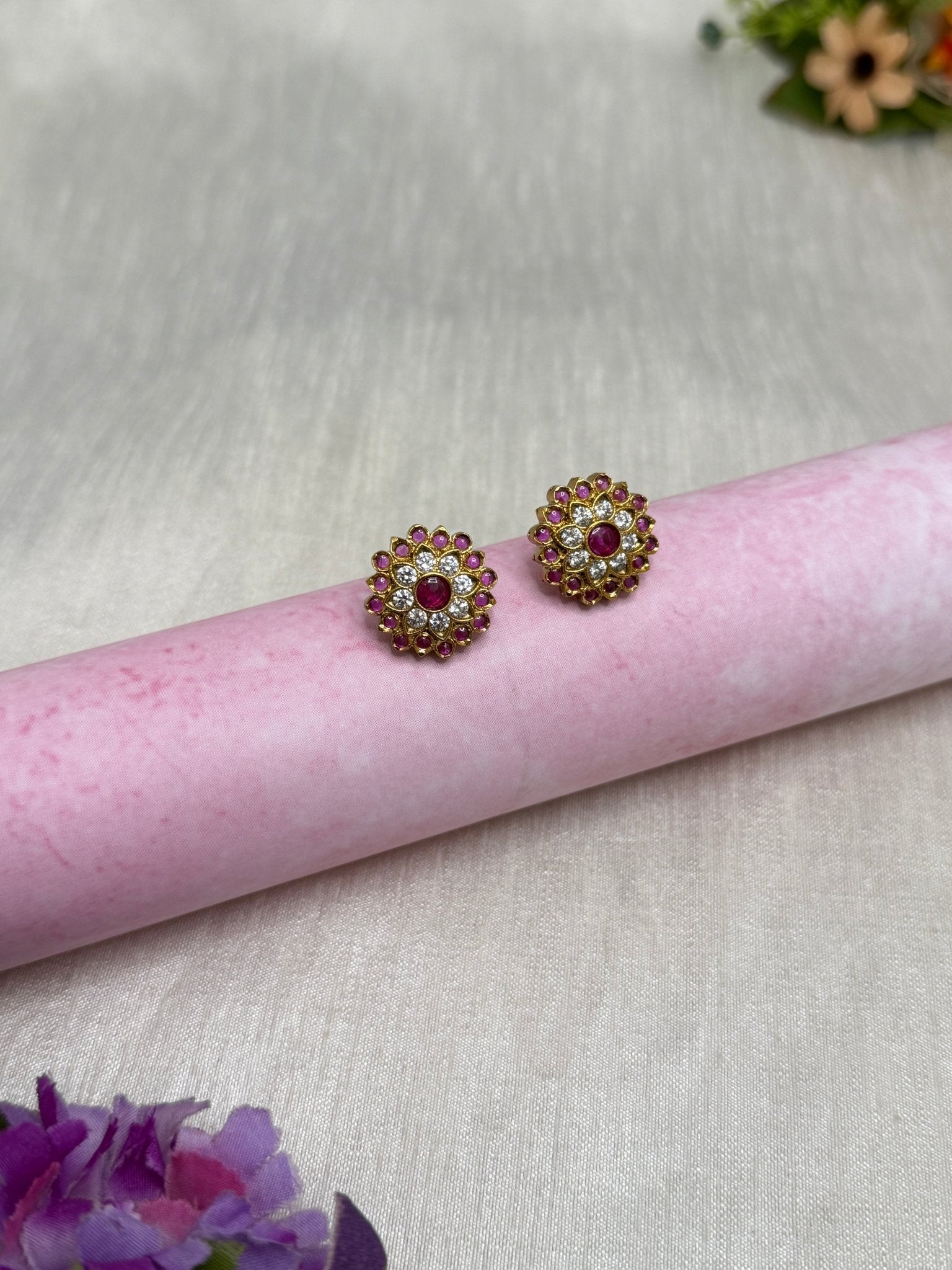 Antique Stud Earrings 0218 - Mahilas