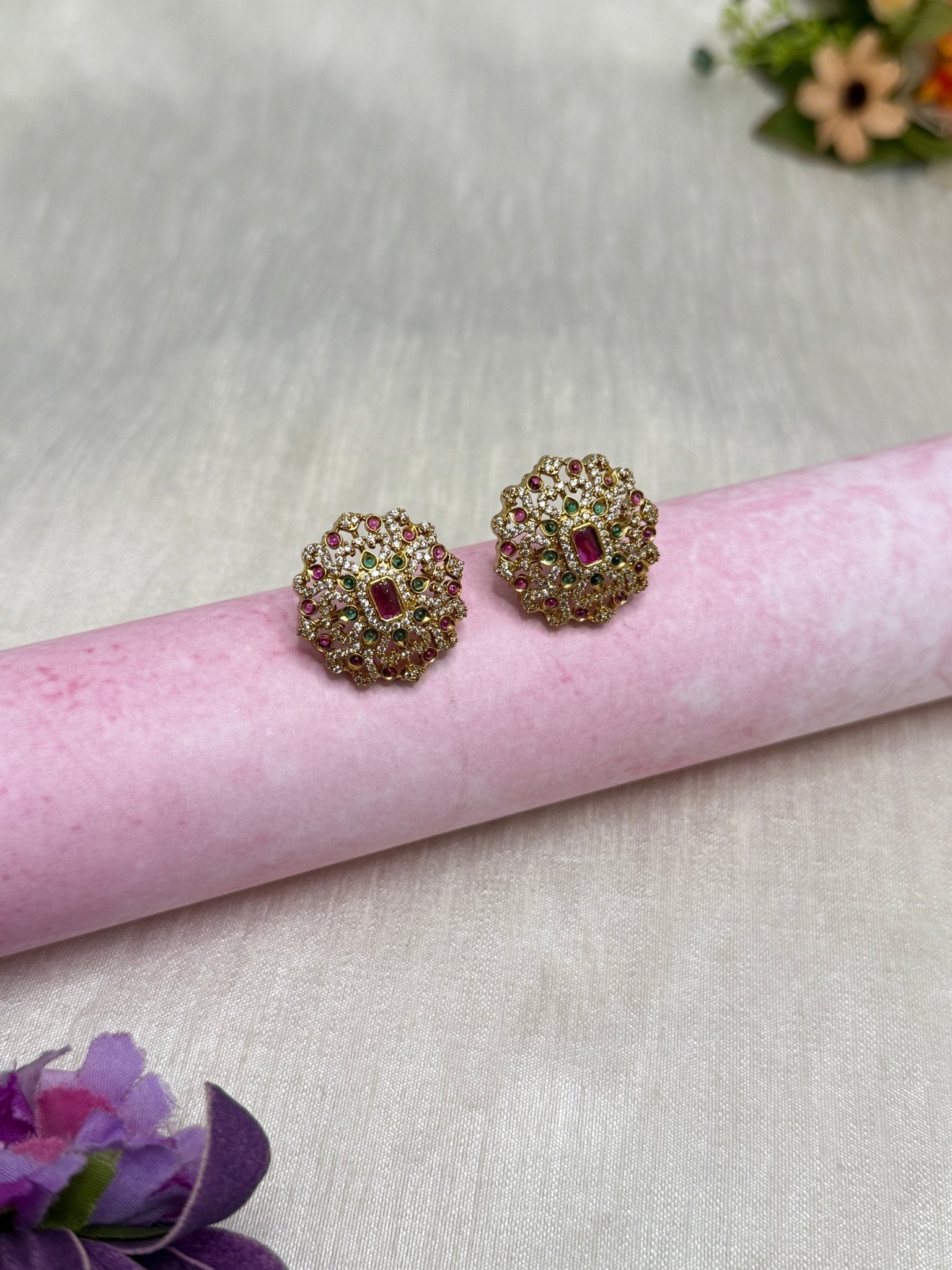 Antique Stud Earrings 0223 - Mahilas