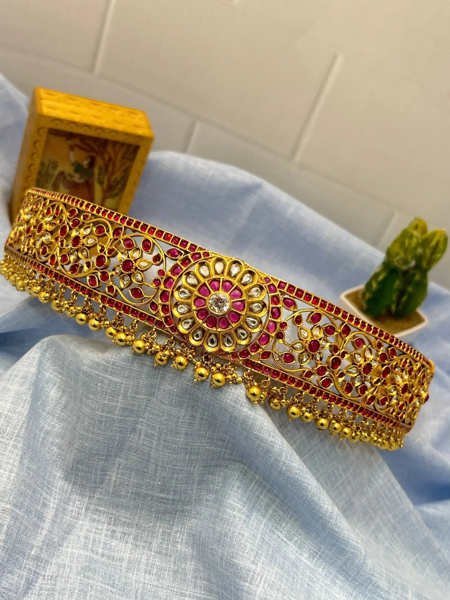 Antique Vaddanam Kamarbandh 6823 - Mahilas