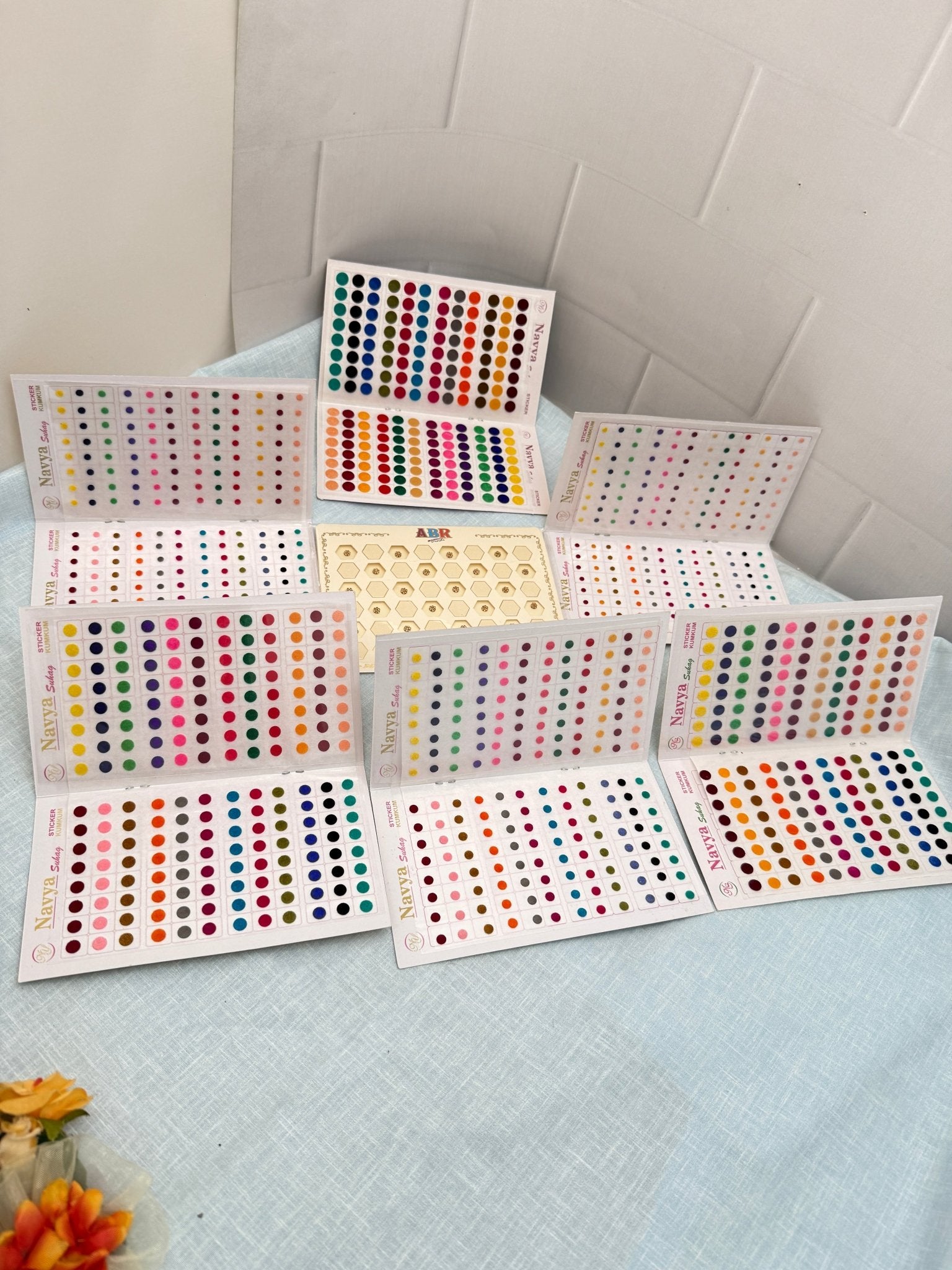Assorted Bindi Book Set 19 - Mahilas