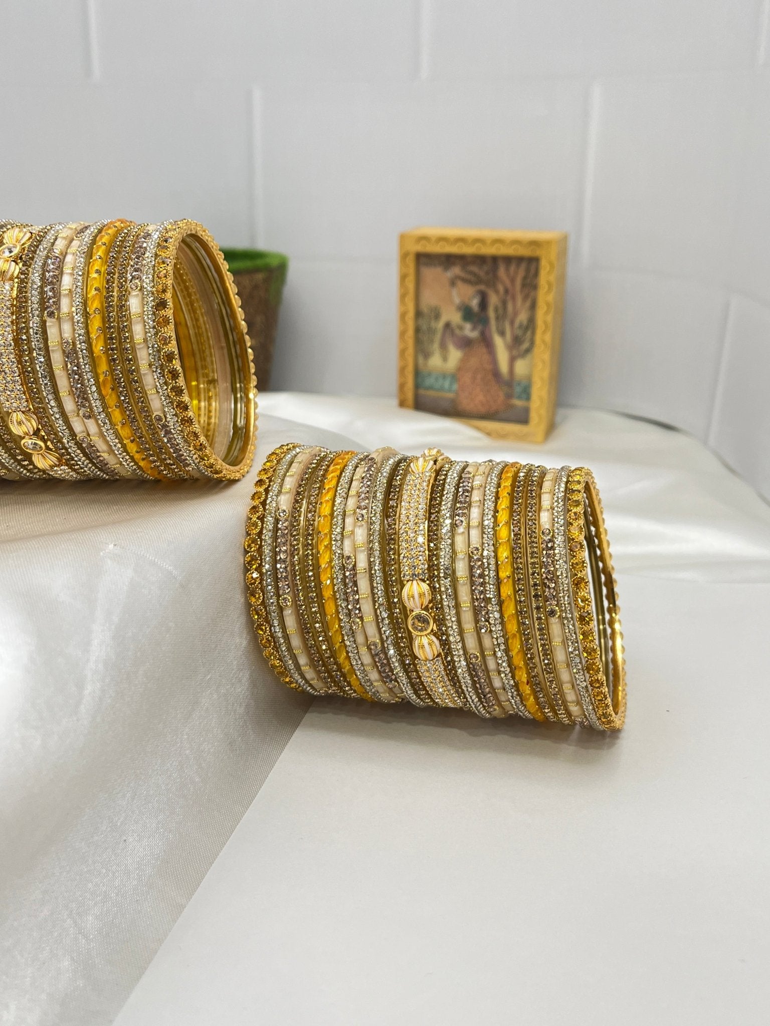 Cream & Yellow Designer Glass and Stone Bangle Set 5040 - Mahilas