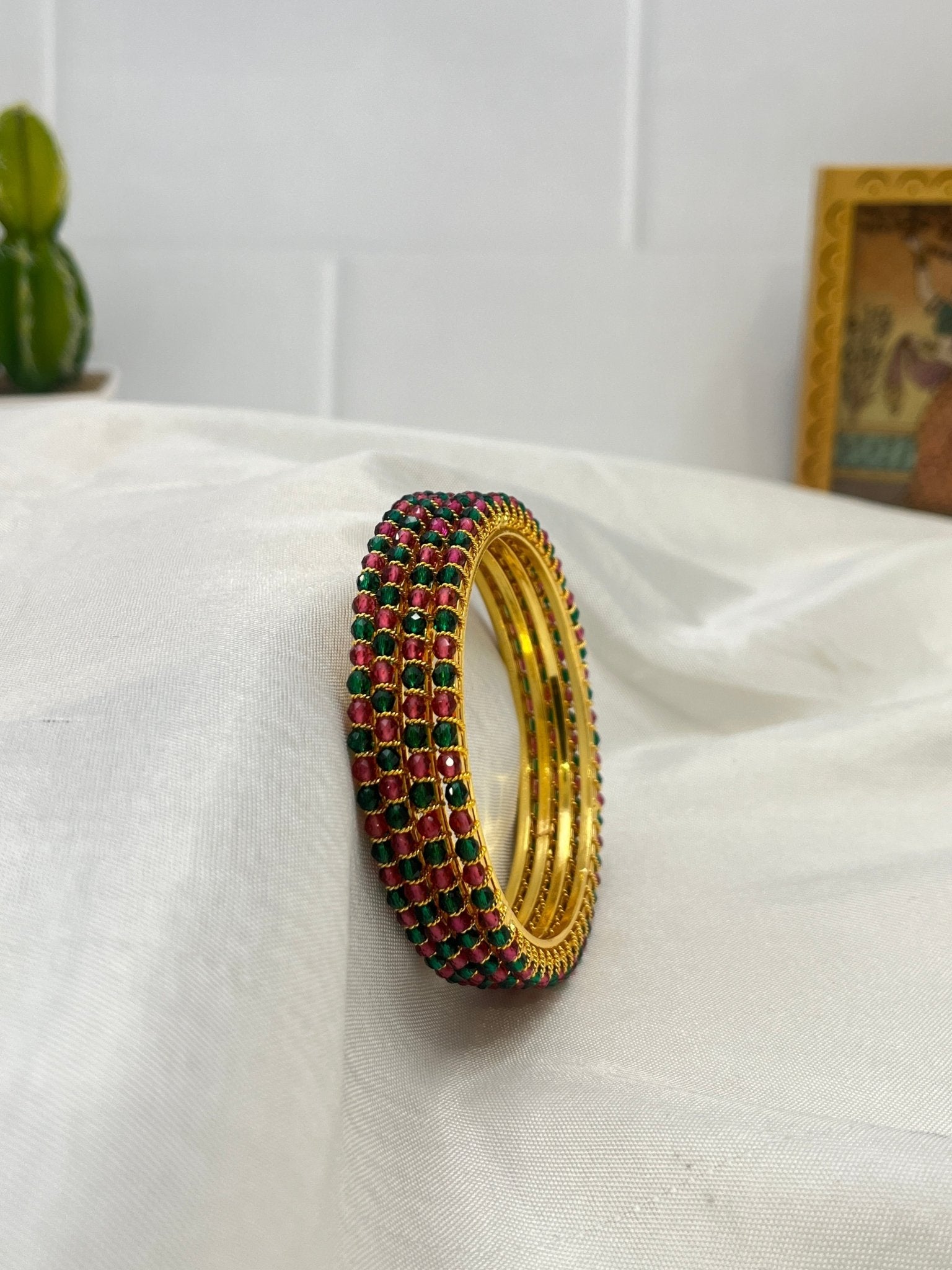 Crystal Stone Bangles - Manikya 0105 - Mahilas