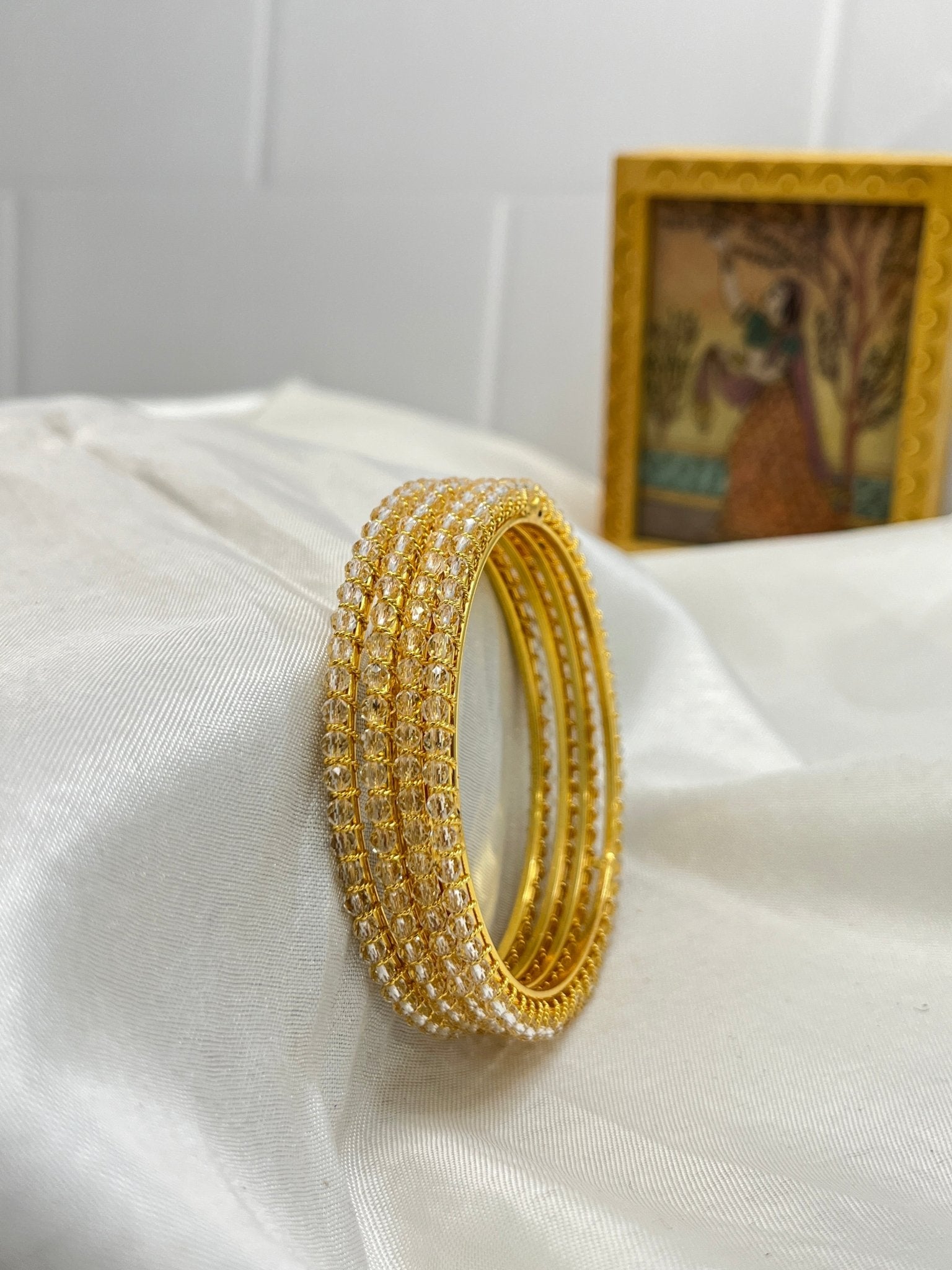 Crystal Stone Bangles - Manikya - Mahilas