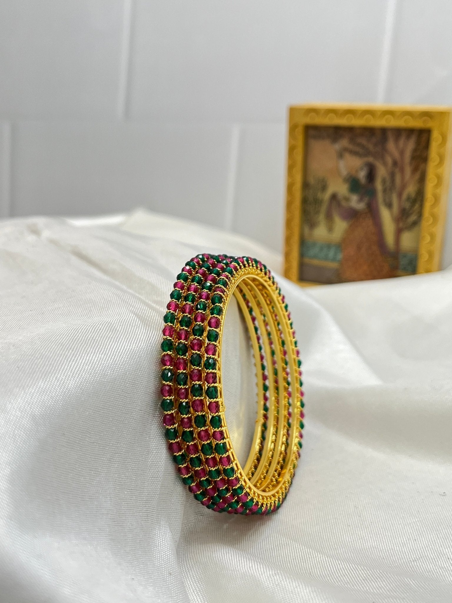 Crystal Stone Bangles - Manikya - Mahilas