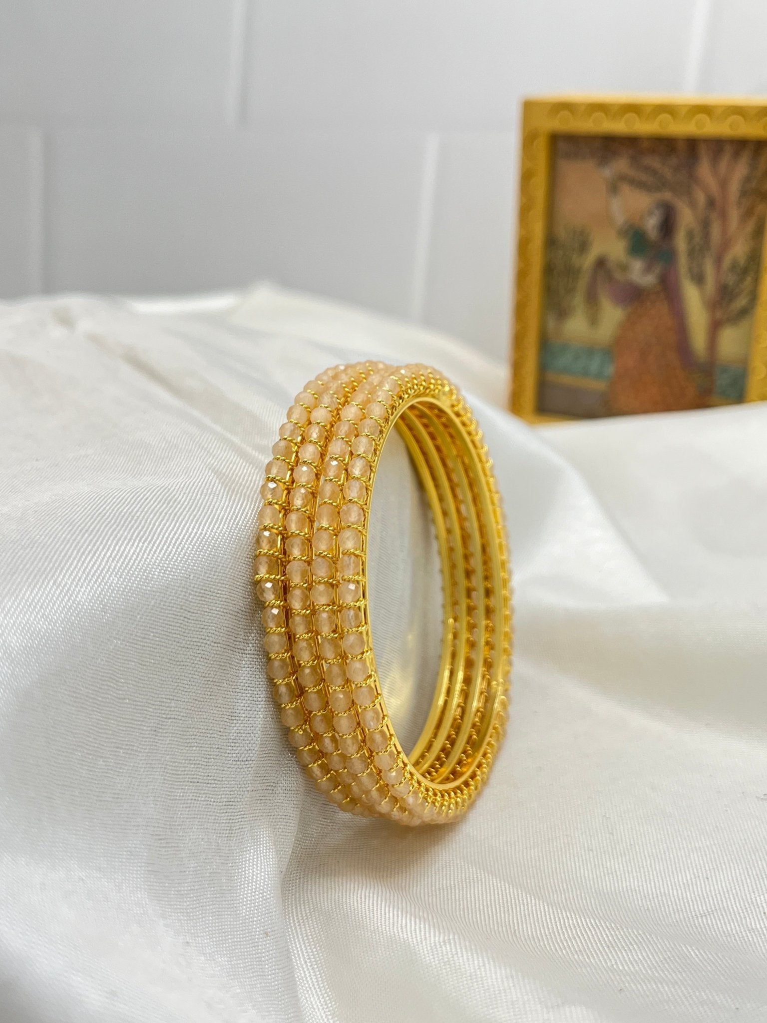 Crystal Stone Bangles - Manikya - Mahilas