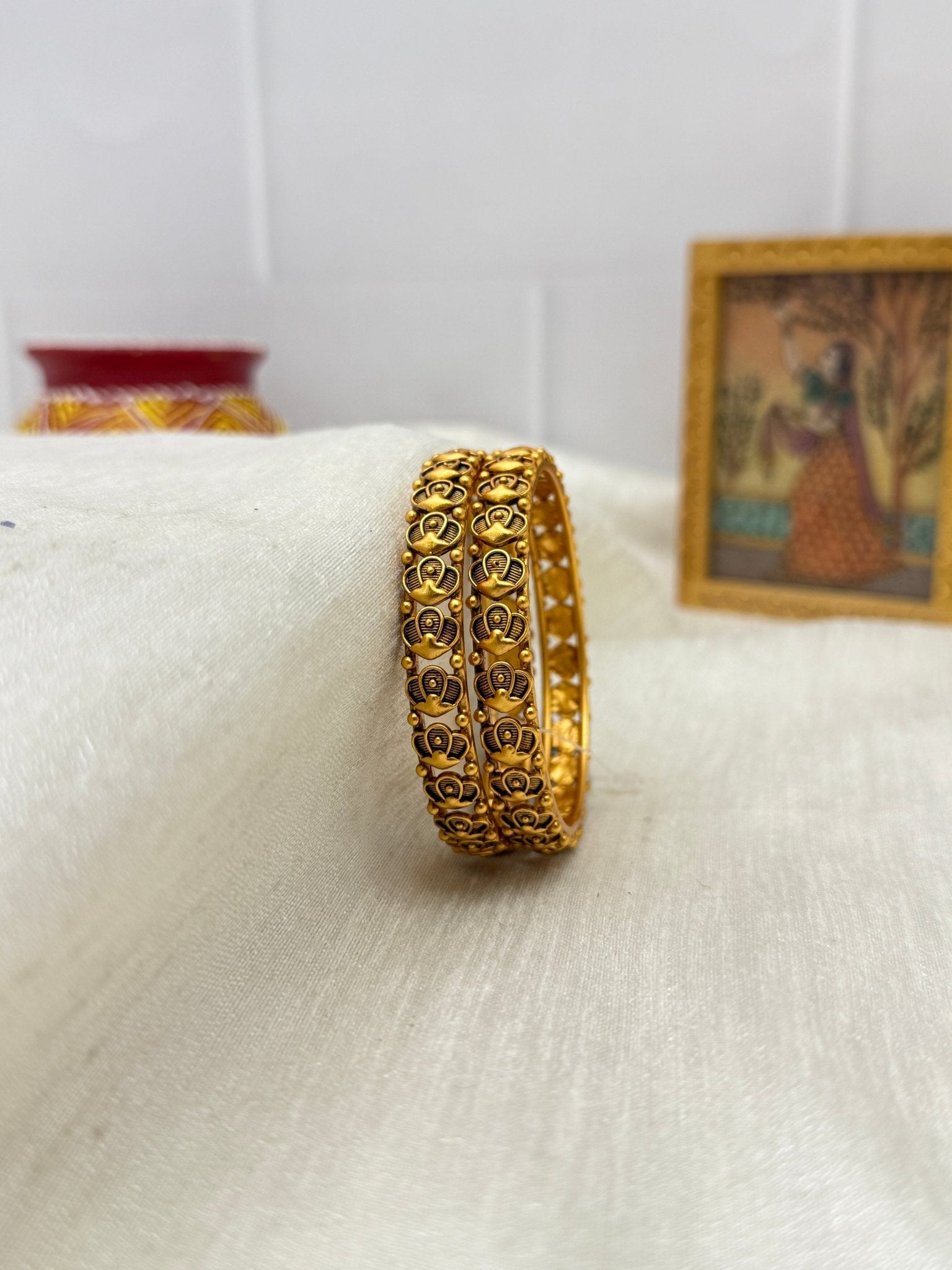 Designer Antique Bangles 6915 - Mahilas