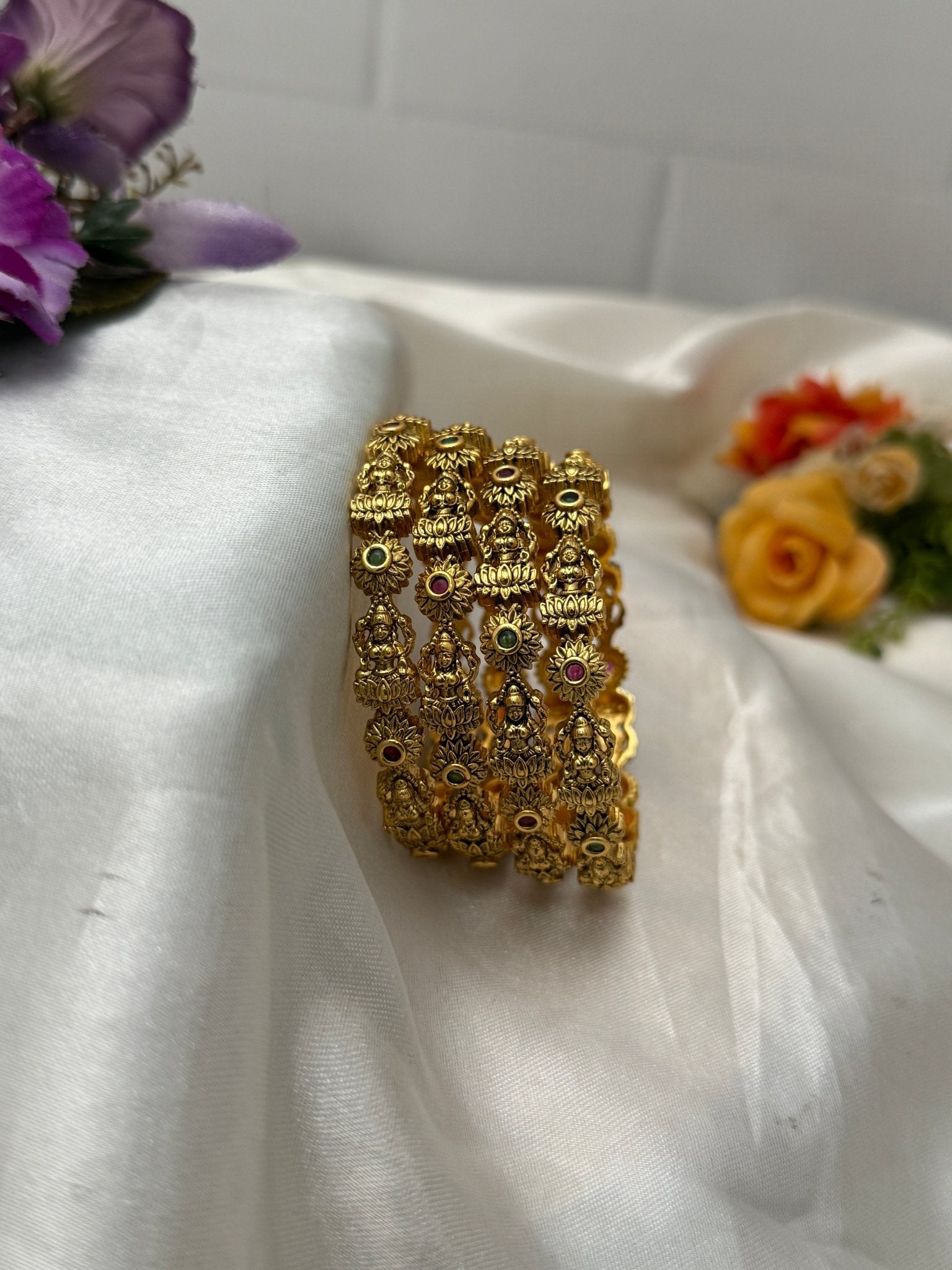 Designer Antique Bangles 6950 - Mahilas